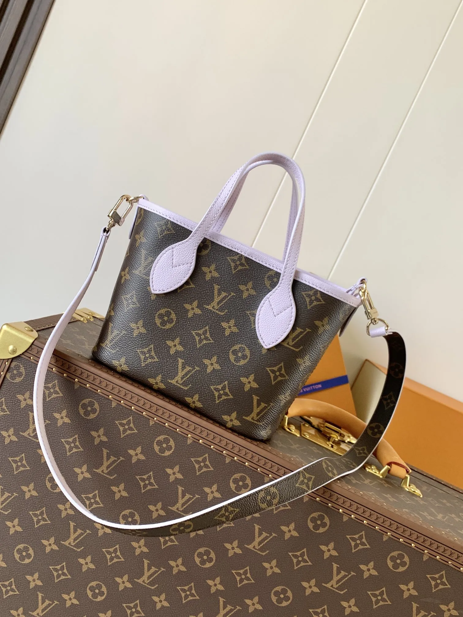 Louis Vuitton Neverfull Bandoulière Inside Out BB M25656 - Image 6