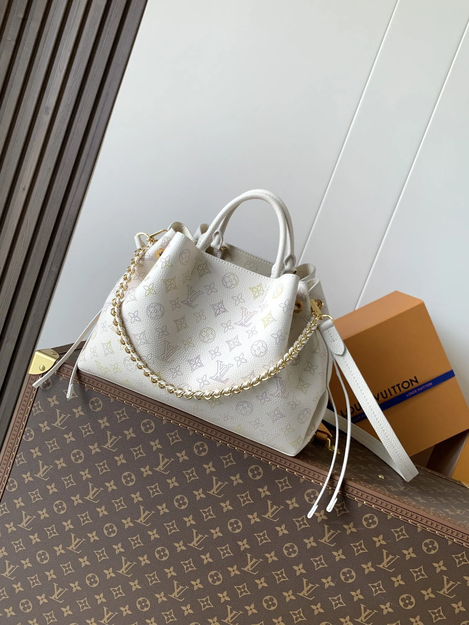 Louis Vuitton Bella Tote M15116 - 图片 3