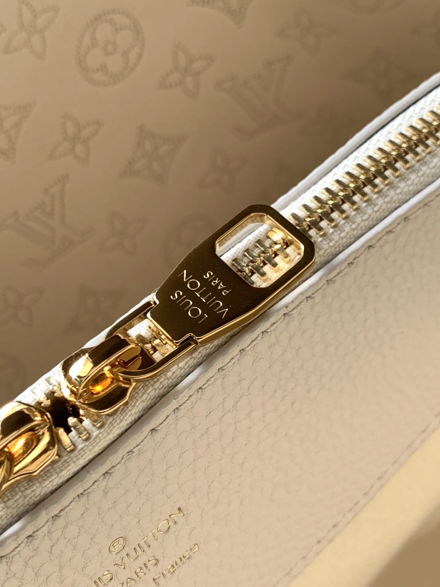 Louis Vuitton Bella Tote M15116 - 图片 10
