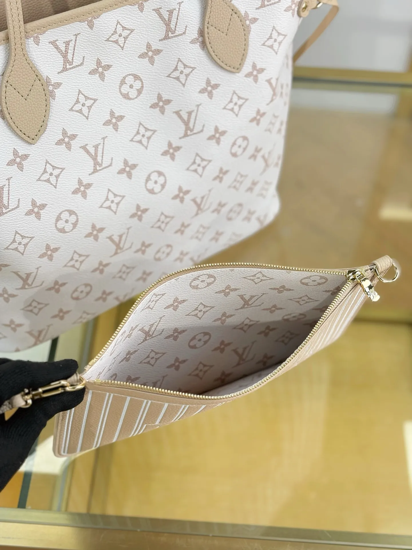 Louis Vuitton Neverfull Inside Out MM M25665 - 图片 8