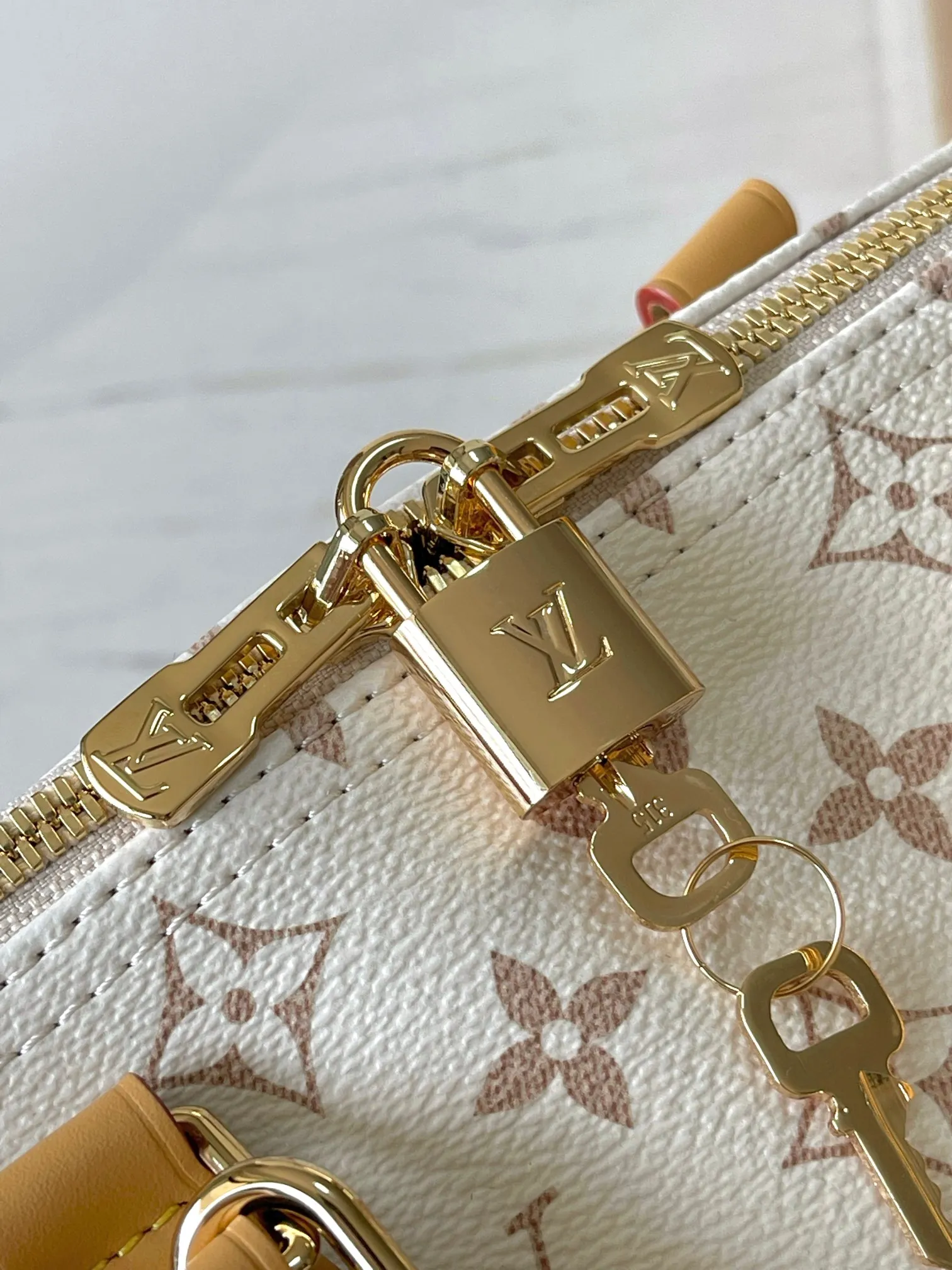 Louis Vuitton Speedy Soft 30 Lucky M15108 - 图片 7