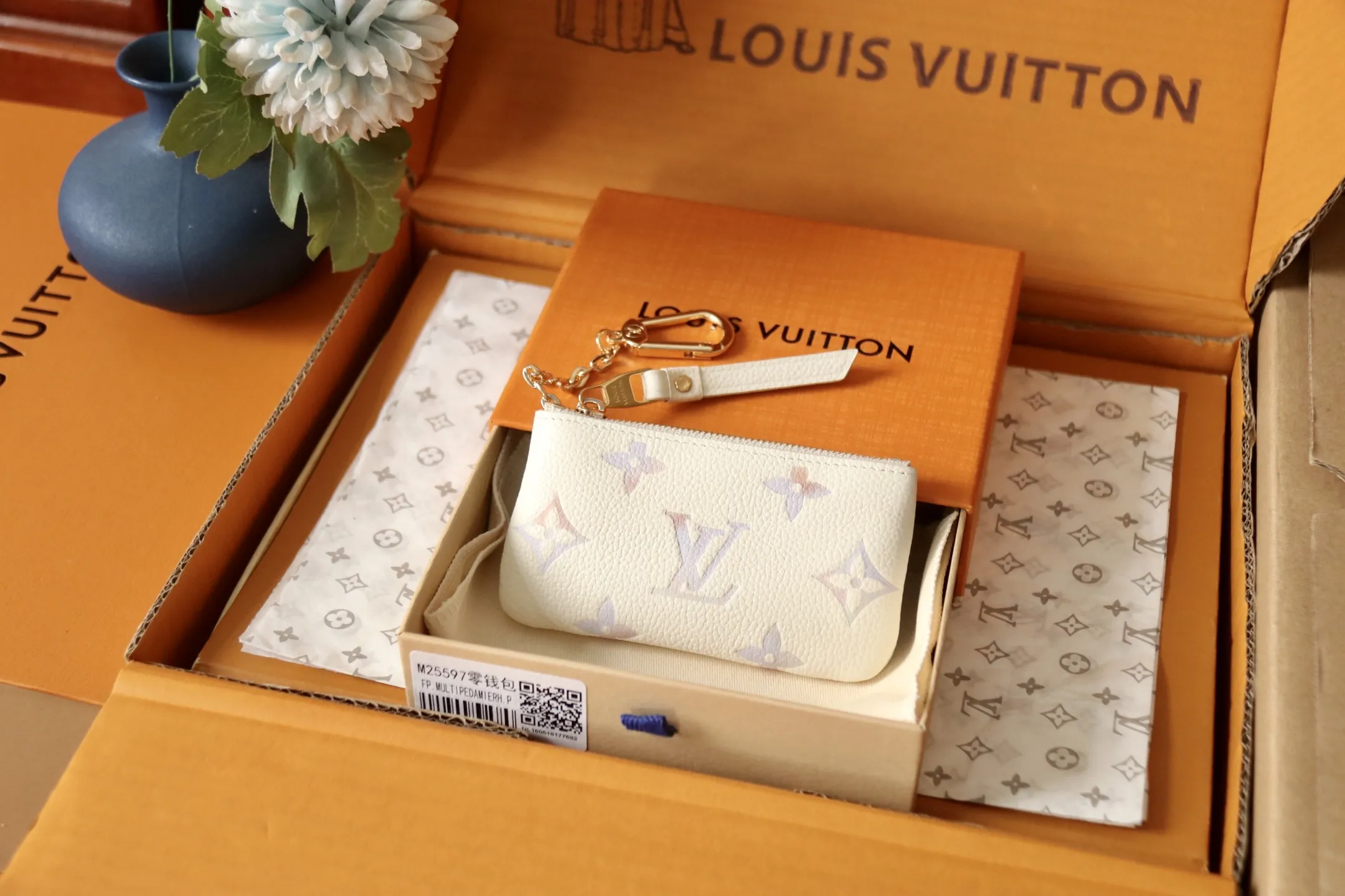 Louis Vuitton Key Pouch M25597 - 图片 3