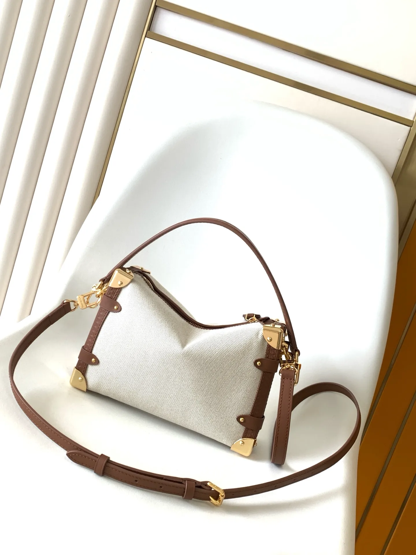Louis Vuitton Side Trunk MM M14411 - 图片 5