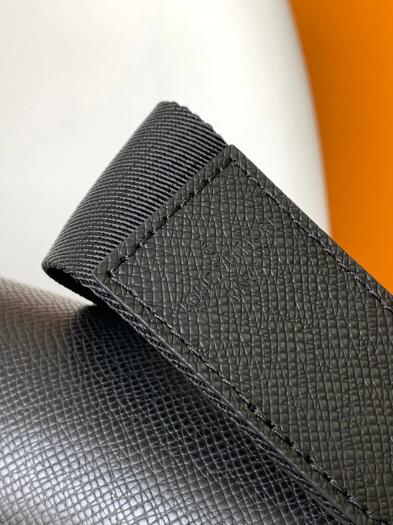 Louis Vuitton District PM M30850 - 图片 8