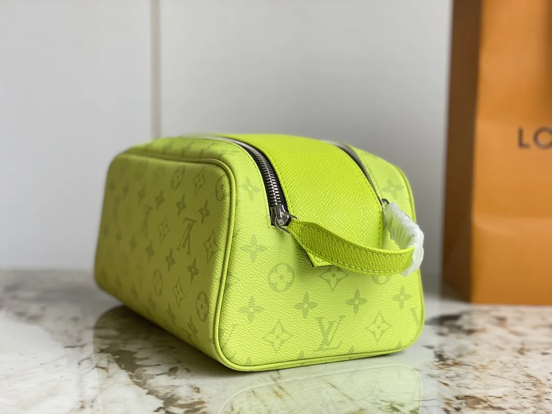 Louis Vuitton Dopp Kit M10144 - 图片 7
