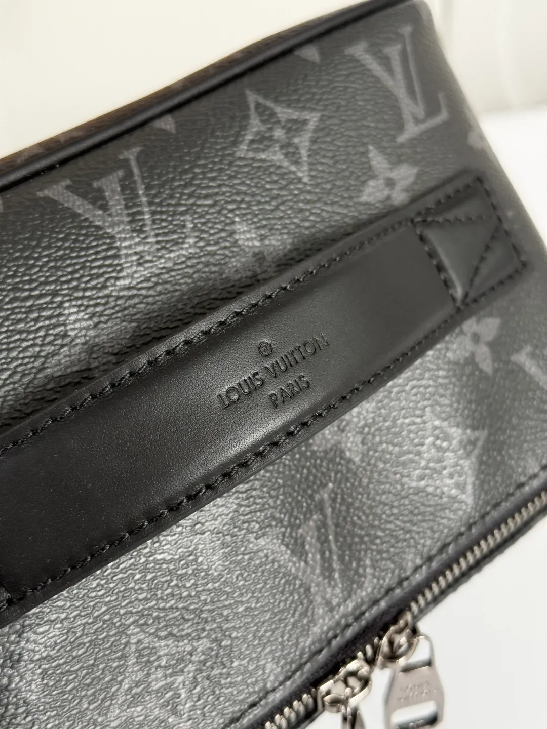 Louis Vuitton Toiletry Bag M11508 - 图片 7
