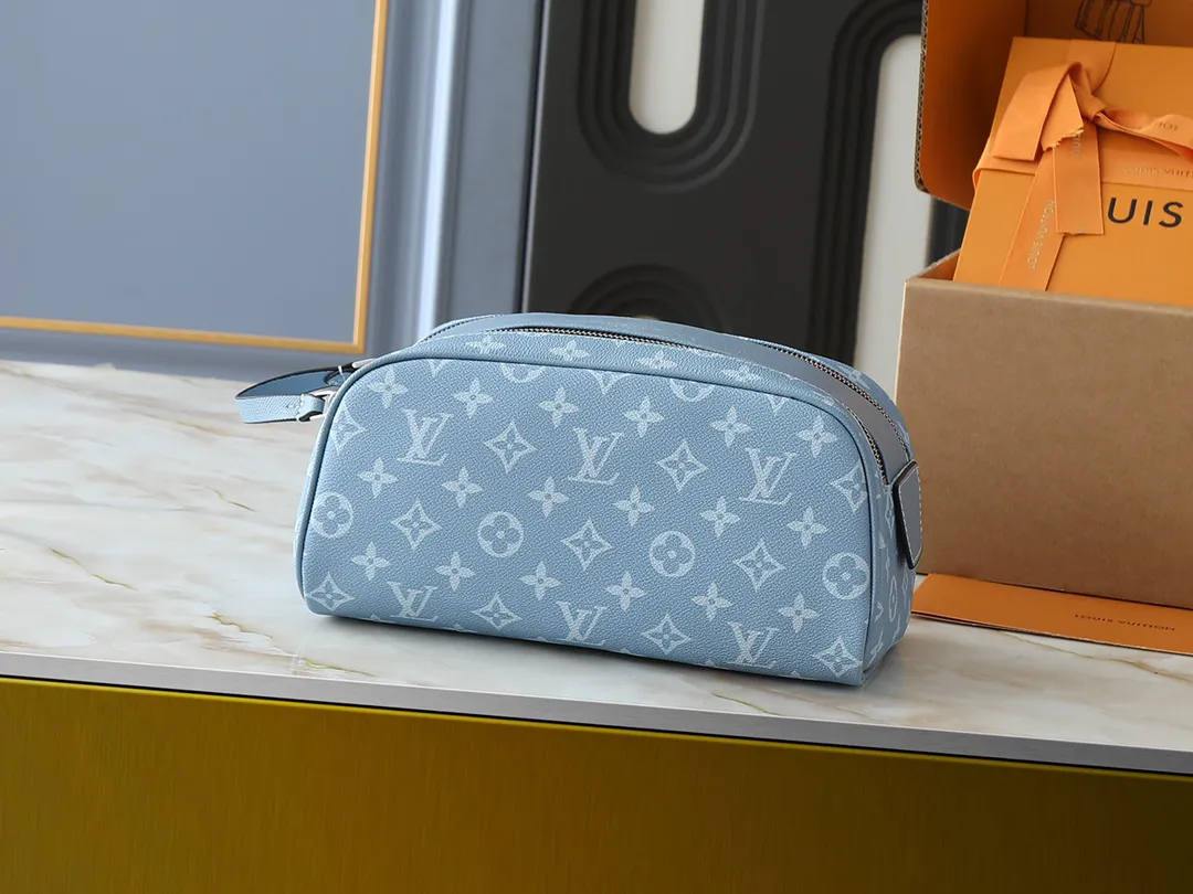 Louis Vuitton Dopp Kit M14125 - 图片 3