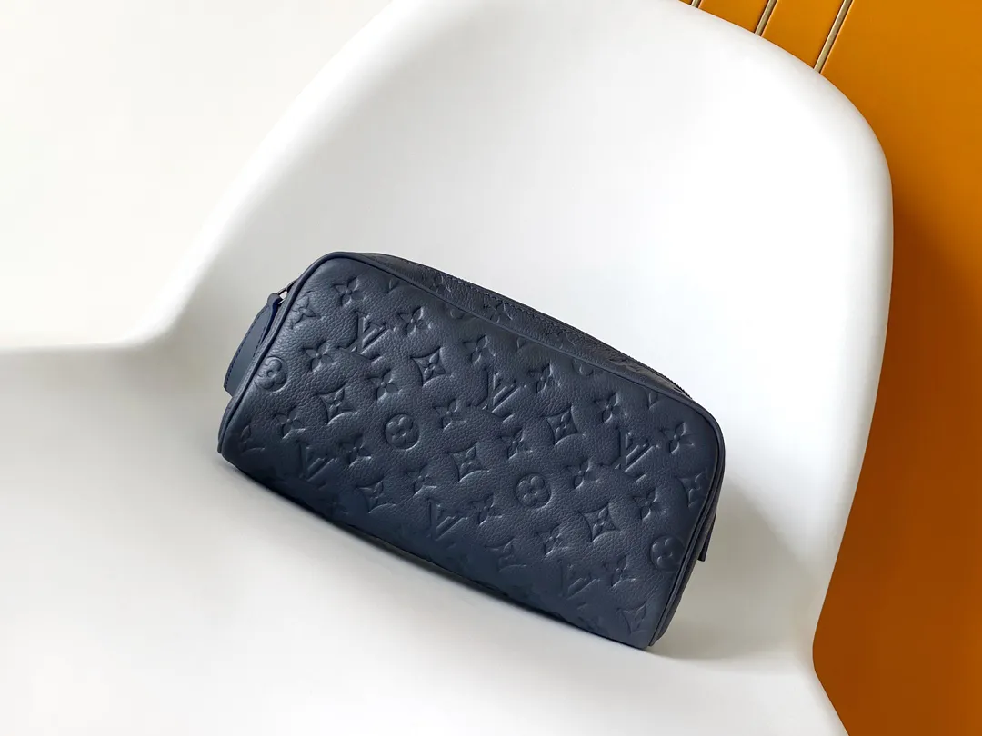 Louis Vuitton Dopp Kit M14843 - Image 4