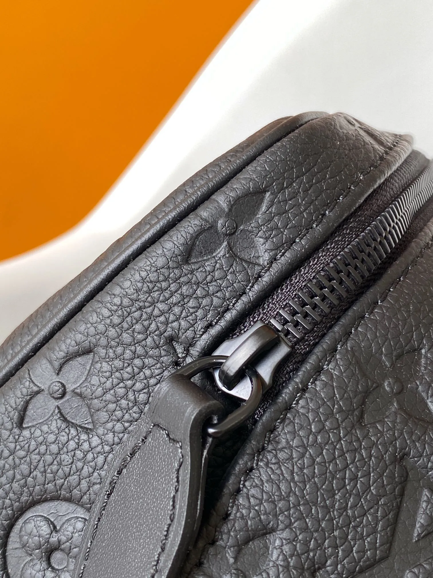 Louis Vuitton Dopp Kit M59478 - Image 9