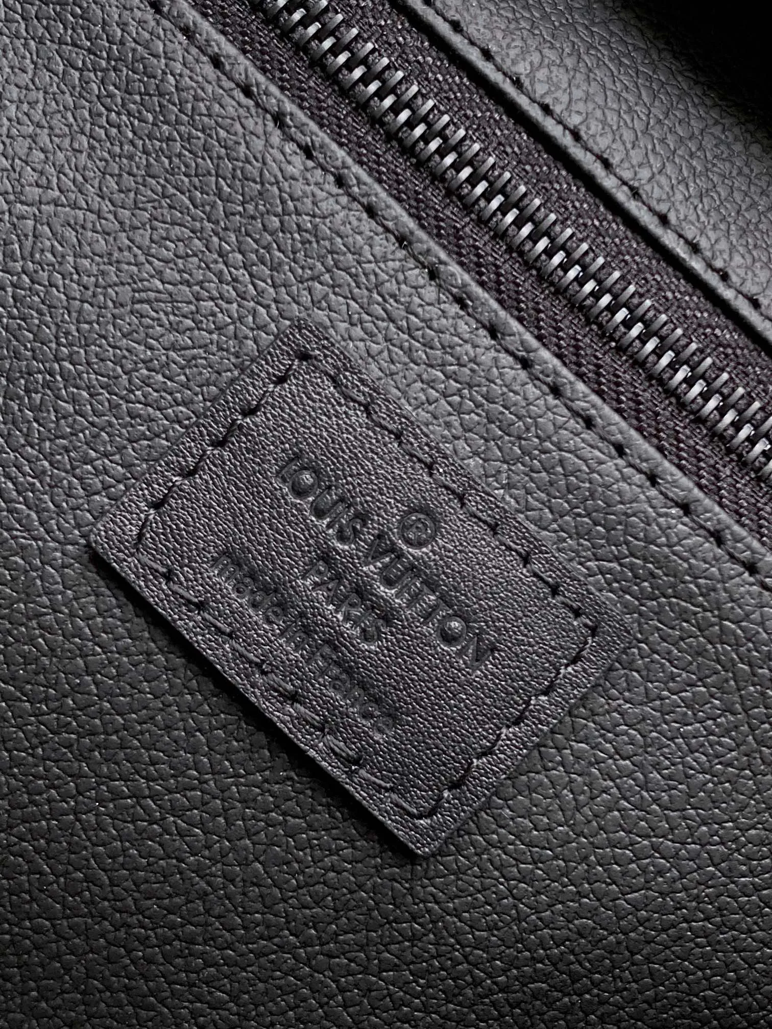 Louis Vuitton Dopp Kit M59478 - Image 11