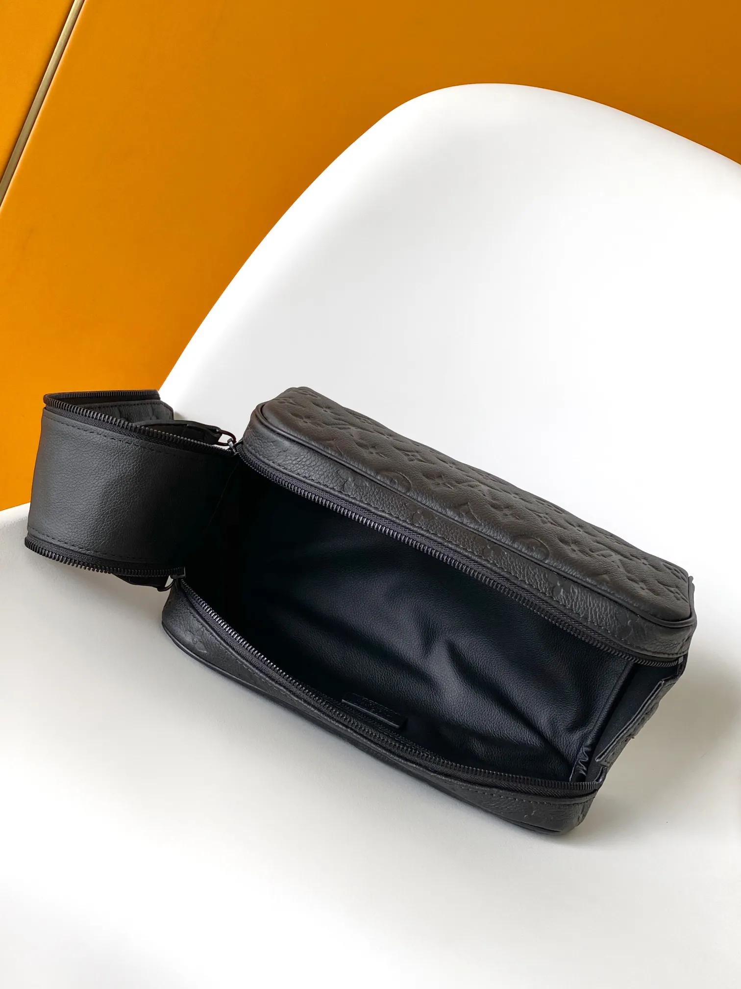 Louis Vuitton Dopp Kit M59478 - Image 19