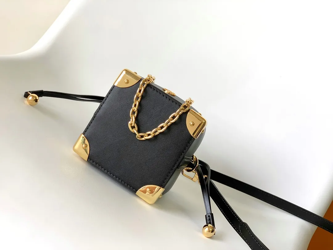 Louis Vuitton Noé Purse LV Charms M82886 - 图片 6