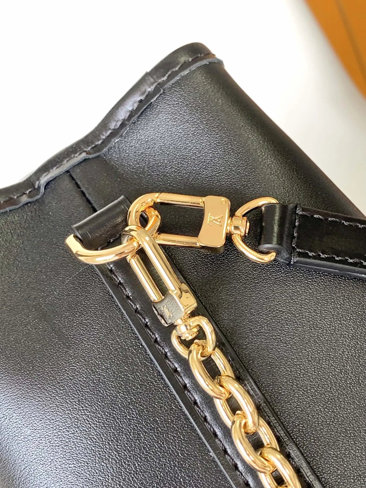Louis Vuitton Noé Purse LV Charms M82886 - 图片 8