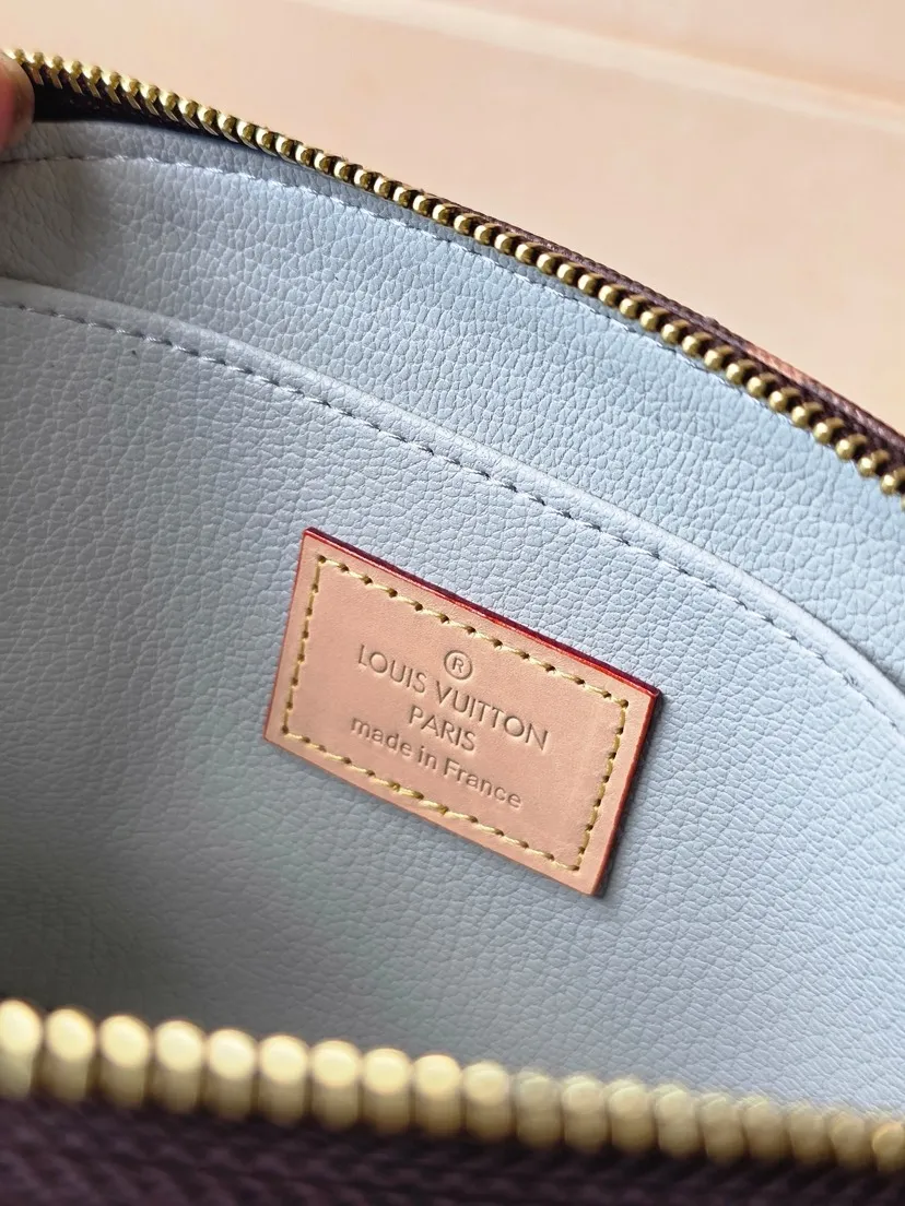 Louis Vuitton Cosmetic Pouch M83597 - 图片 2