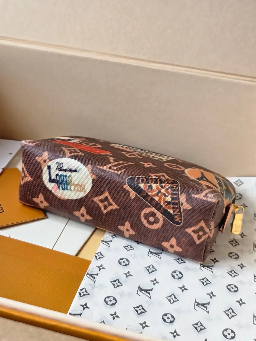 Louis Vuitton Cosmetic Pouch M83597 - 图片 5