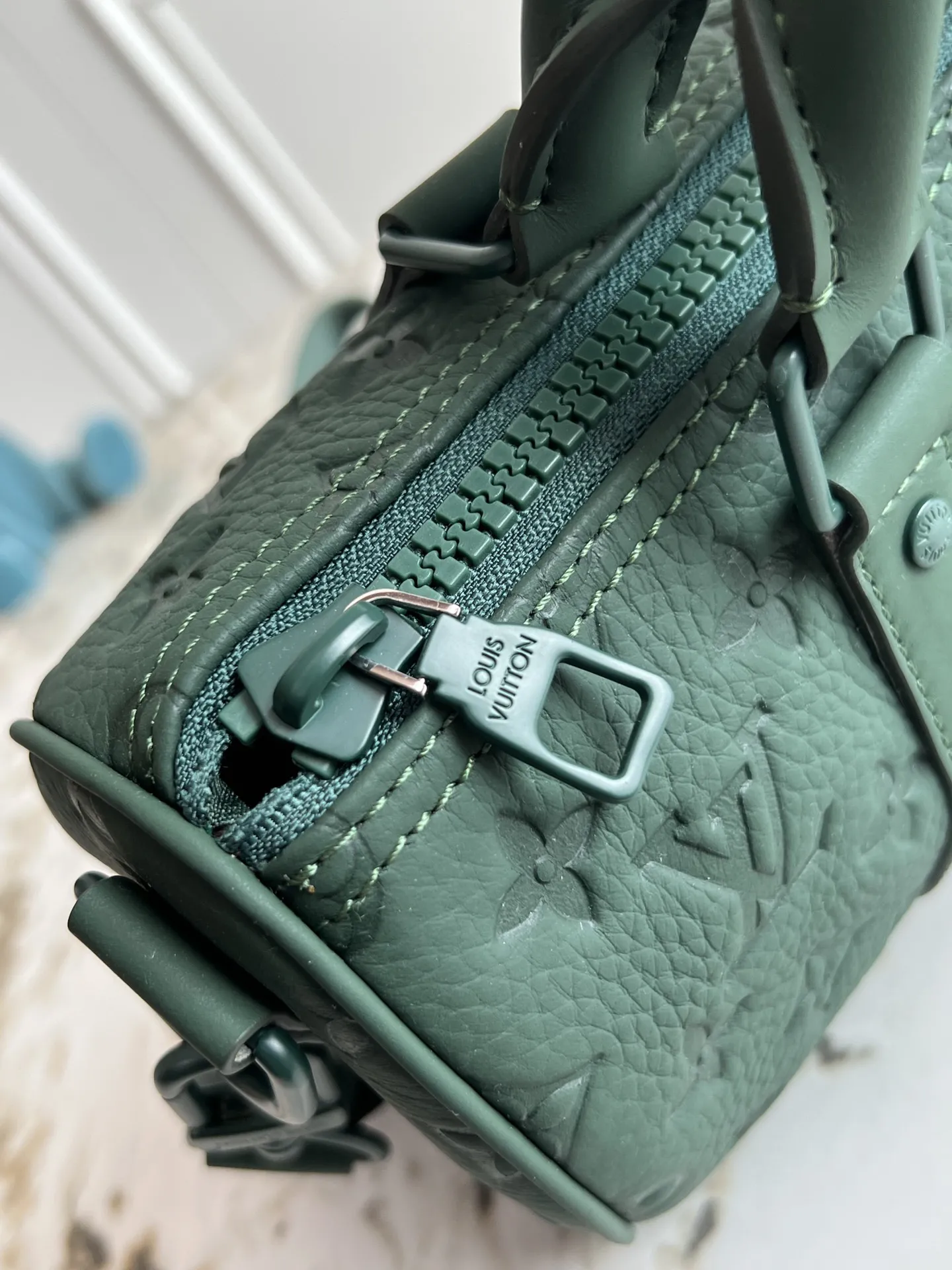 Louis Vuitton Keepall Bandoulière 25 M24432 - 图片 6
