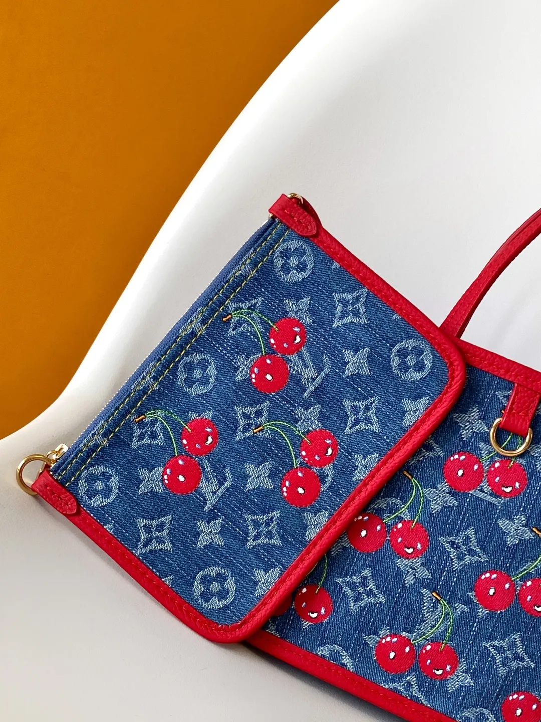 Alternative view of Louis Vuitton LV x TM Neverfull Inside Out BB M14997