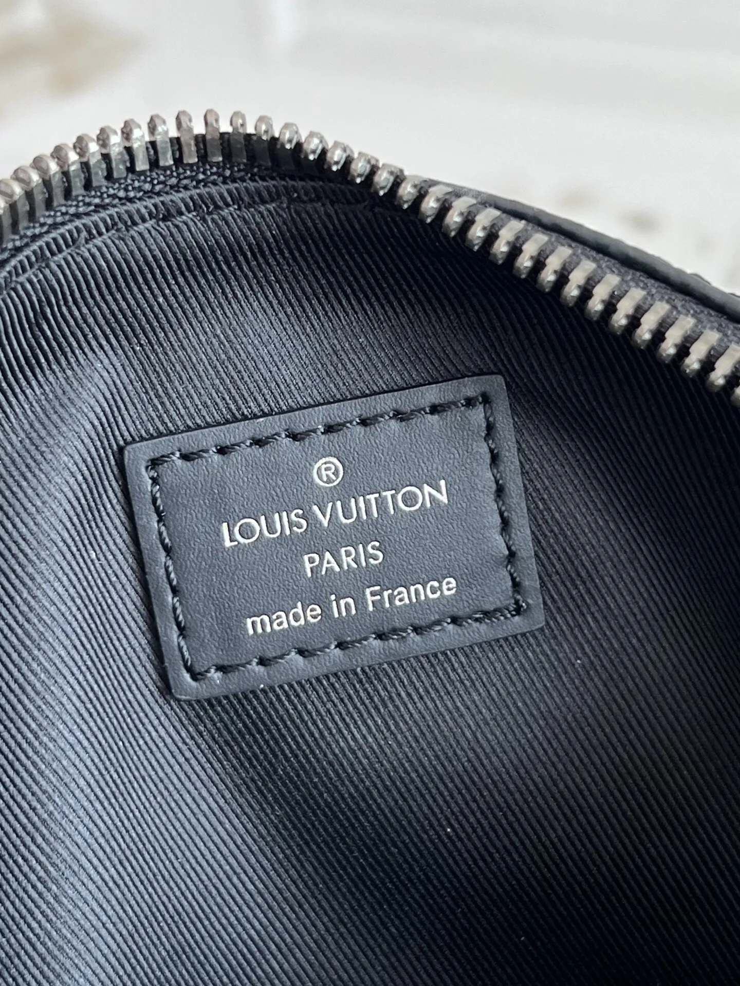 Louis Vuitton keepall XS M45947 - Image 5