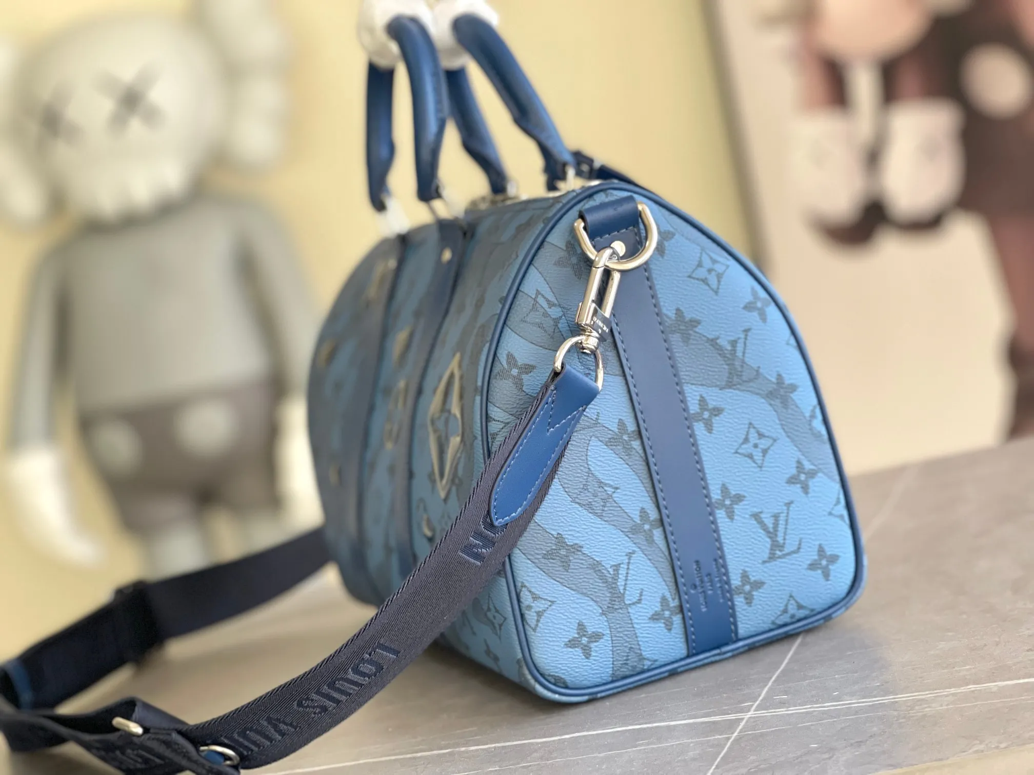 Louis Vuitton KEEPALL BANDOULIèRE 35 M22573 - Image 4