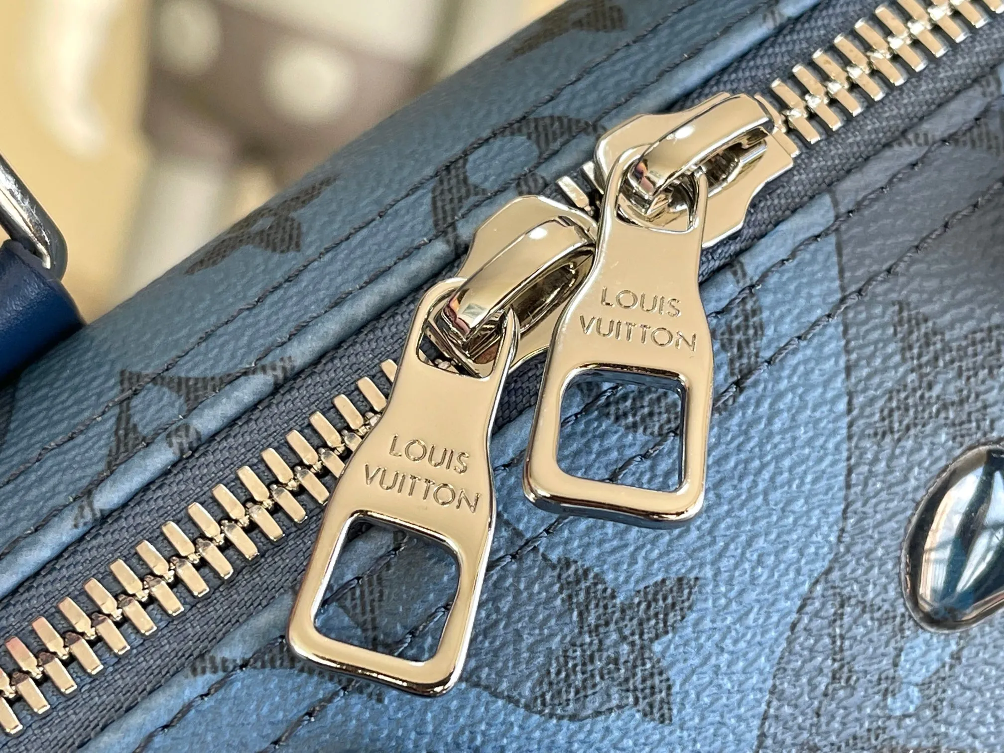 Louis Vuitton KEEPALL BANDOULIèRE 35 M22573 - Image 10