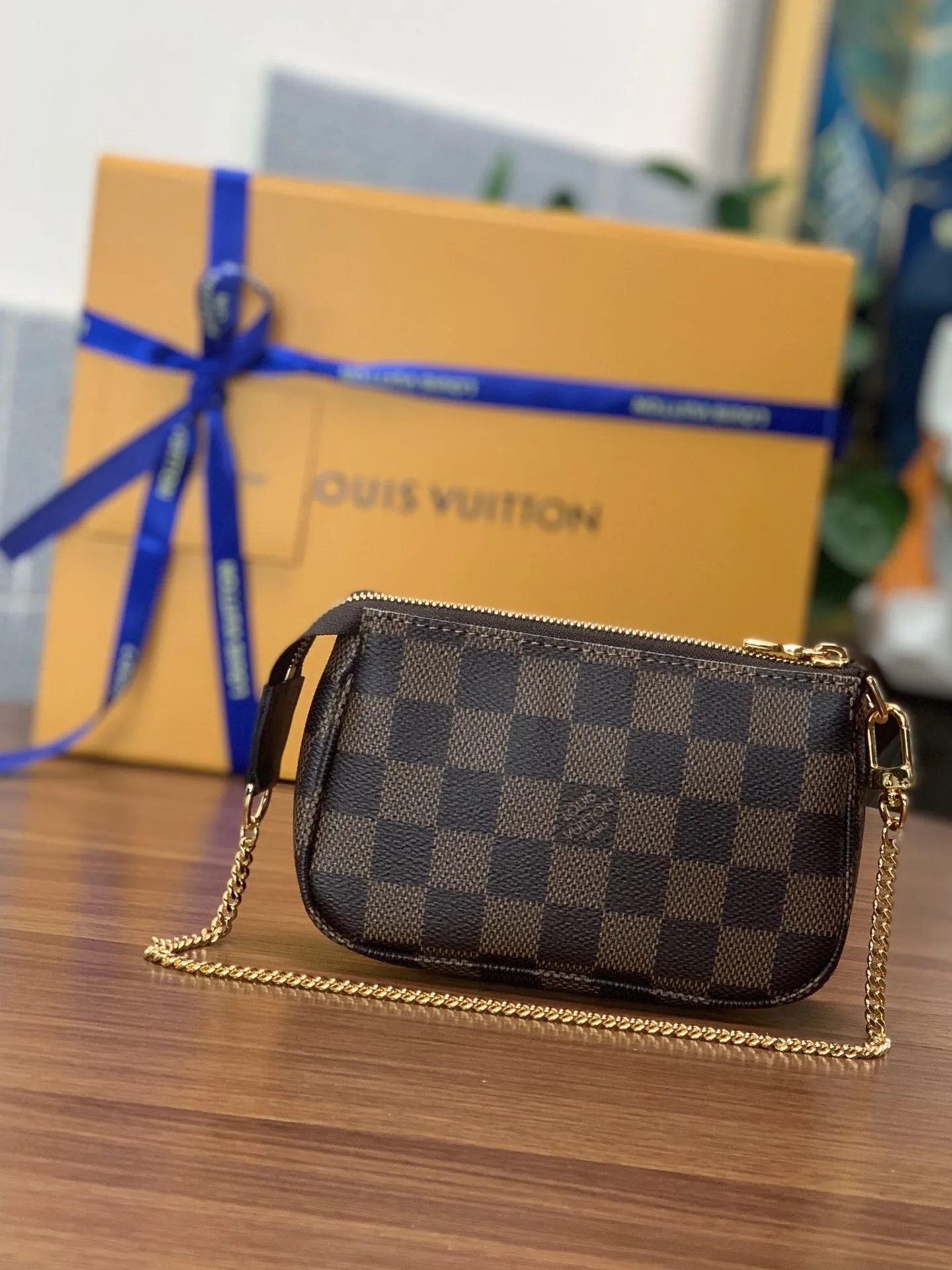 Louis Vuitton Mini Pochette Accessoires N58009 - Image 4