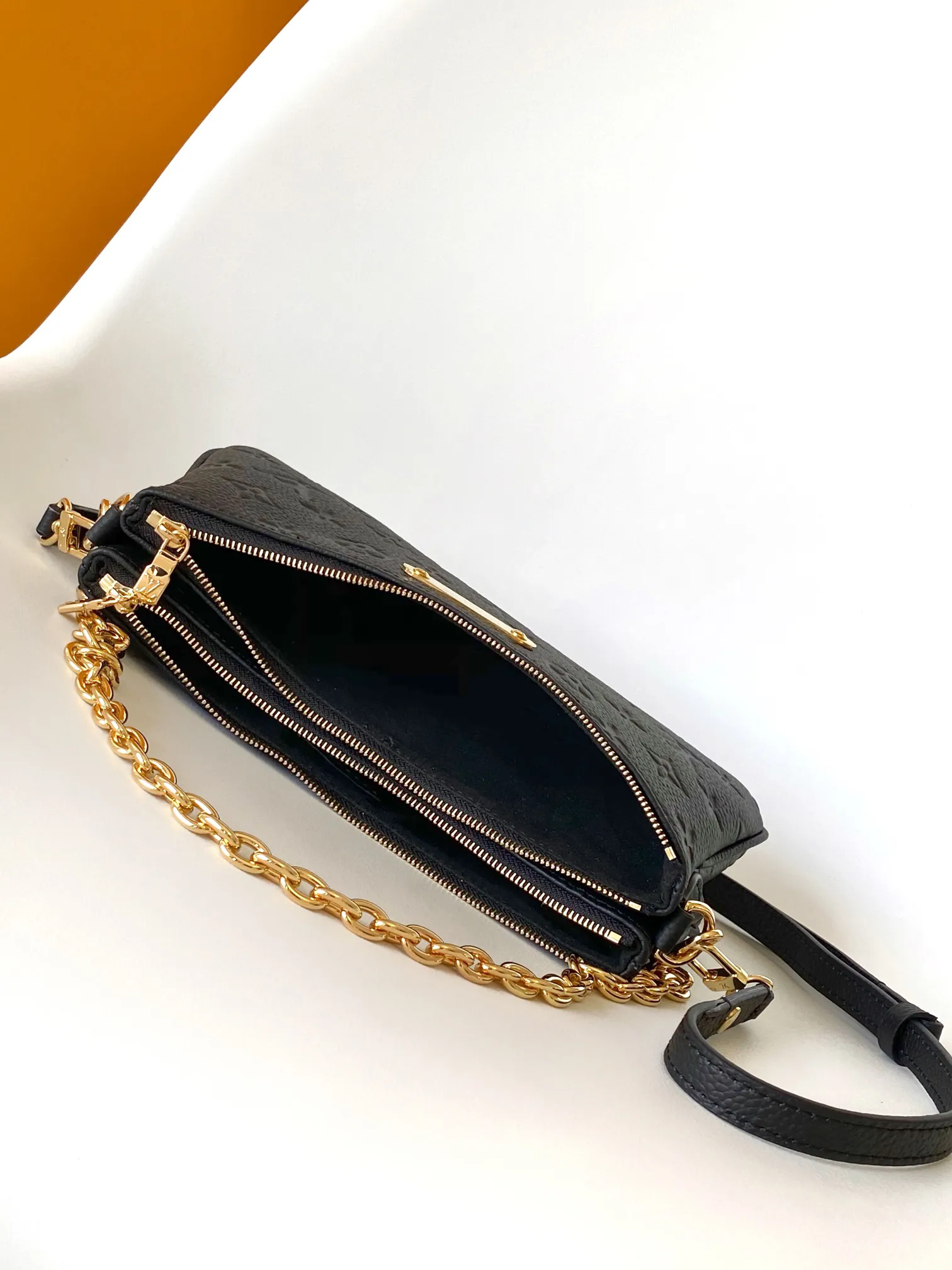Louis Vuitton Pochette Liv M83301 - Image 9