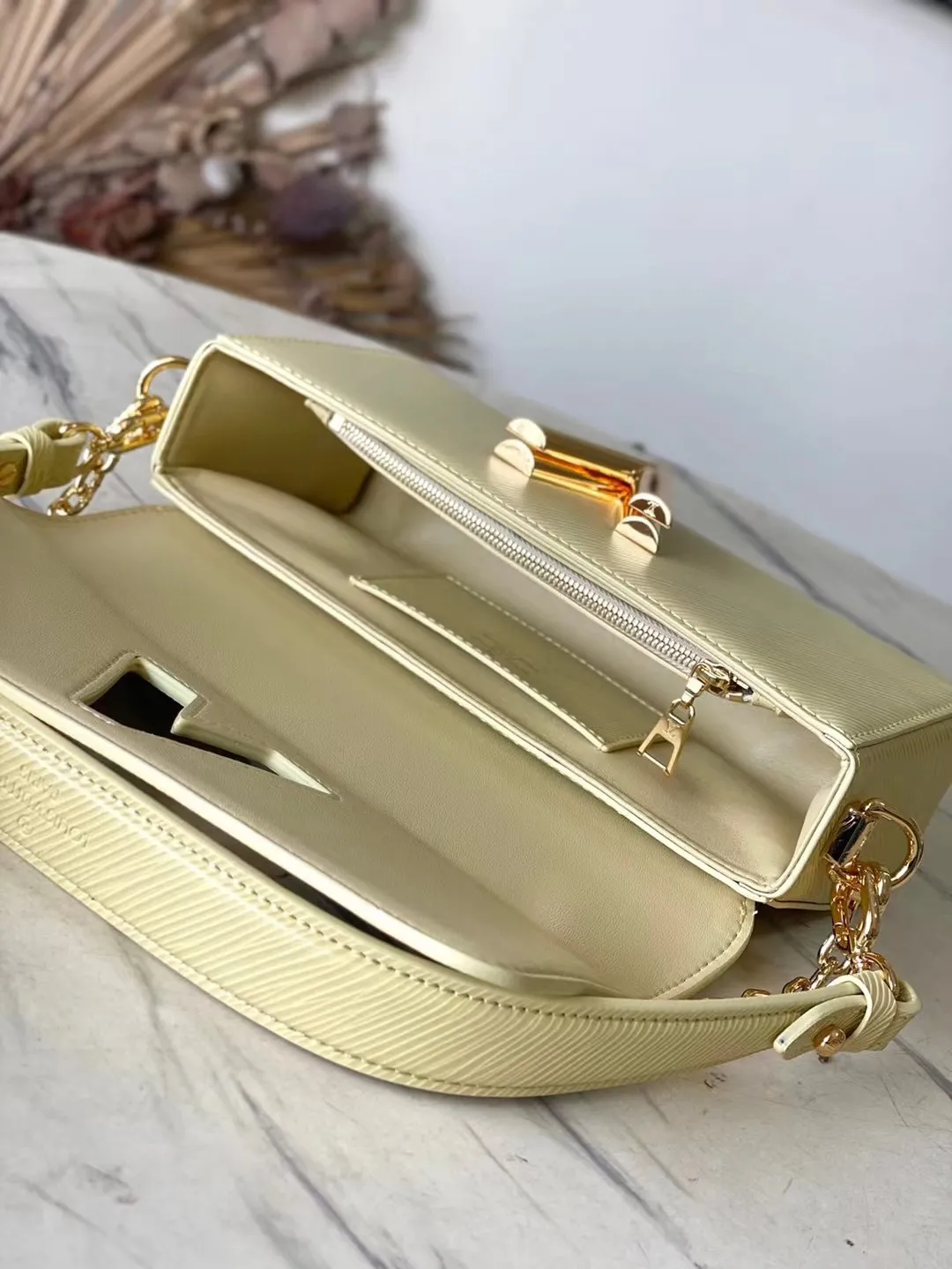 Louis Vuitton Twist West M24548 - 图片 4