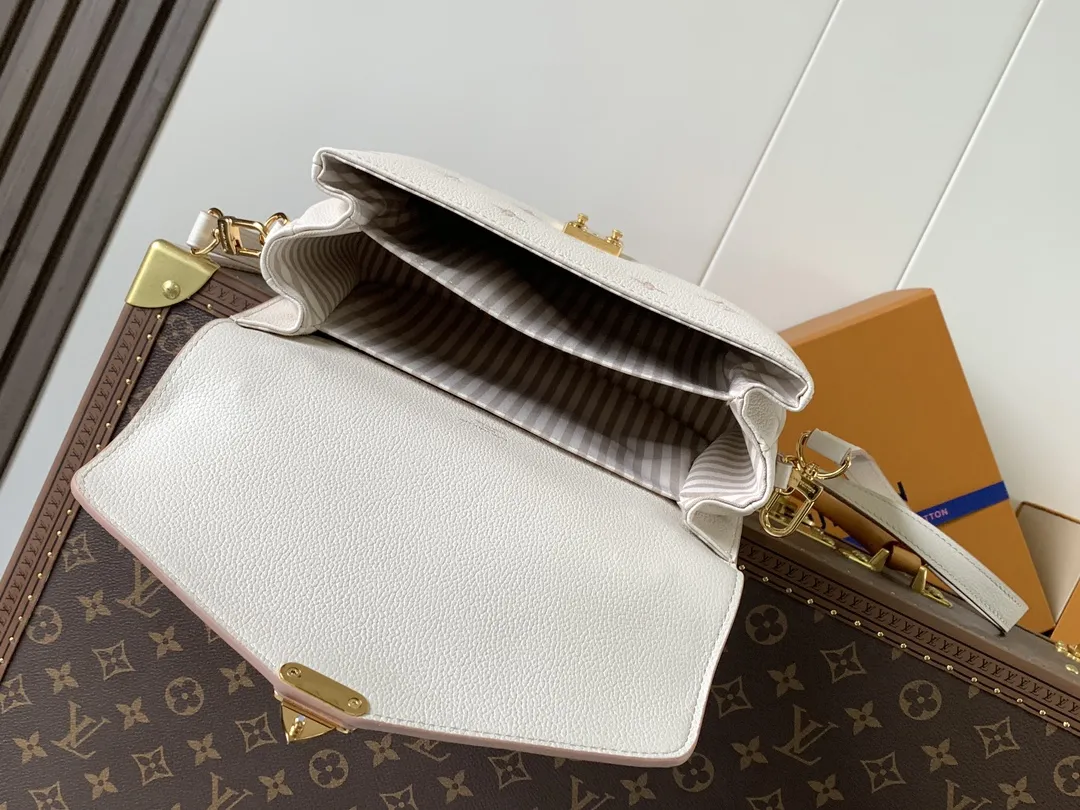 Louis Vuitton Pochette Métis M14977 - 图片 10