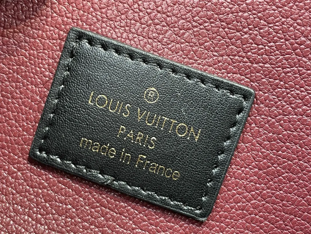 Louis Vuitton Pochette Cosmétique PM M12593 - 图片 3