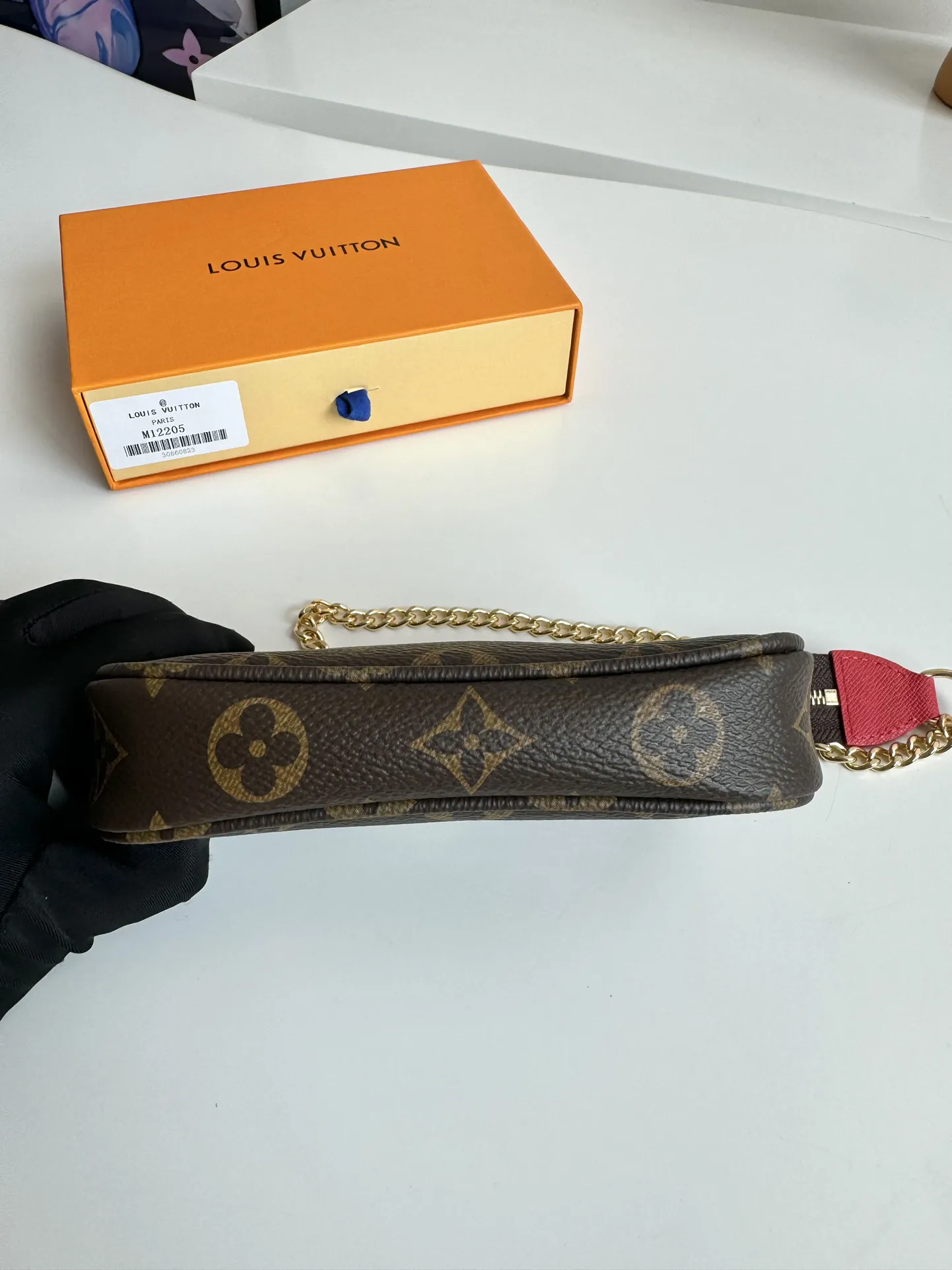 Louis Vuitton Mini Pochette Accessoires M12205 - 图片 9