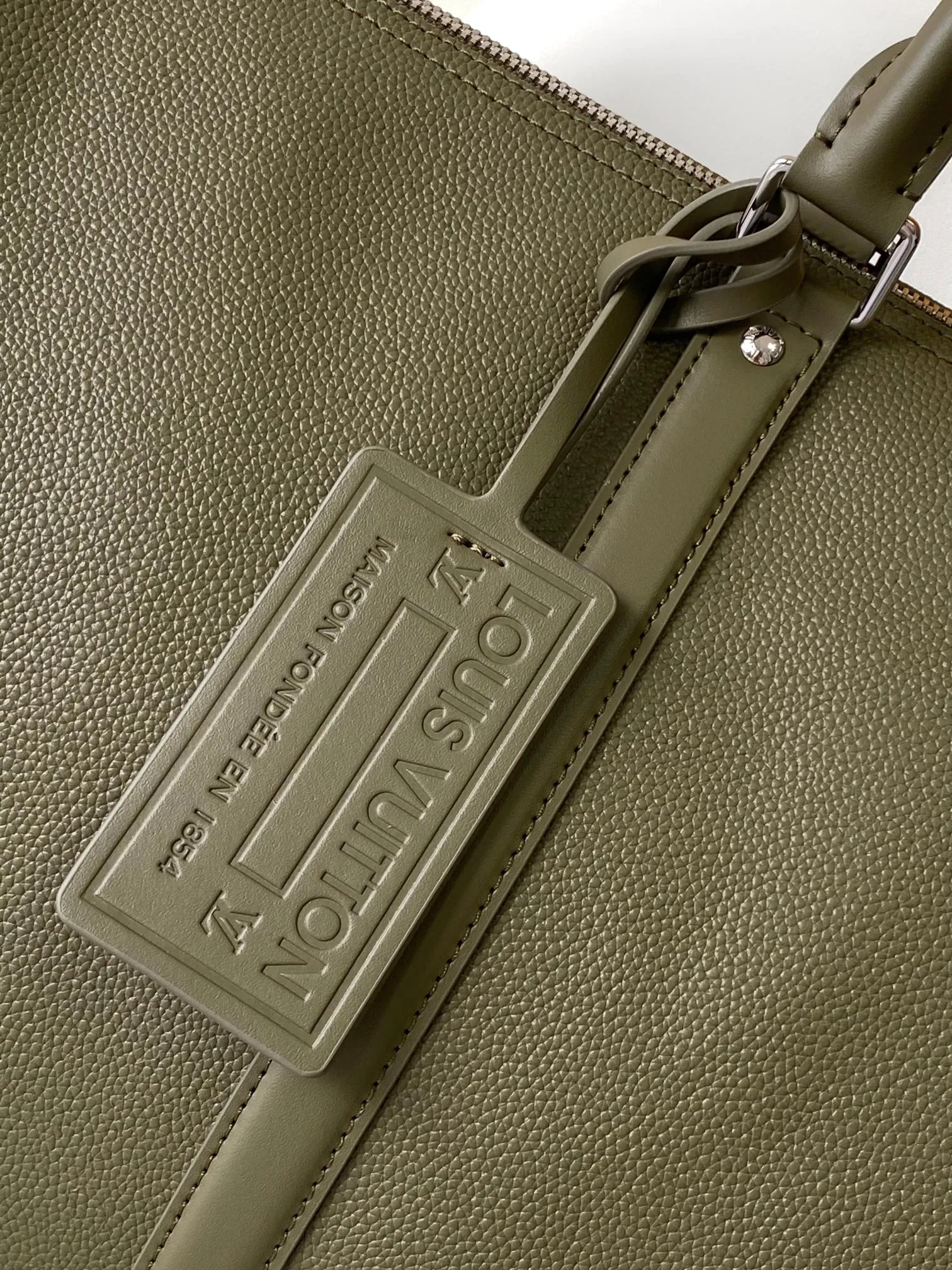 Alternative view of Louis Vuitton Keepall Bandoulière 50 M21536