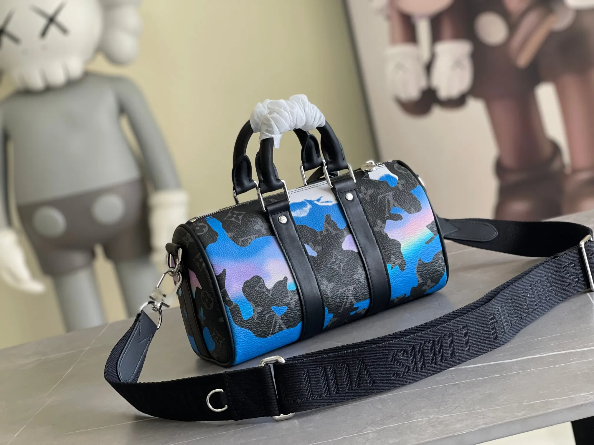 Louis Vuitton Keepall Bandoulière 25 M21430 - 图片 5