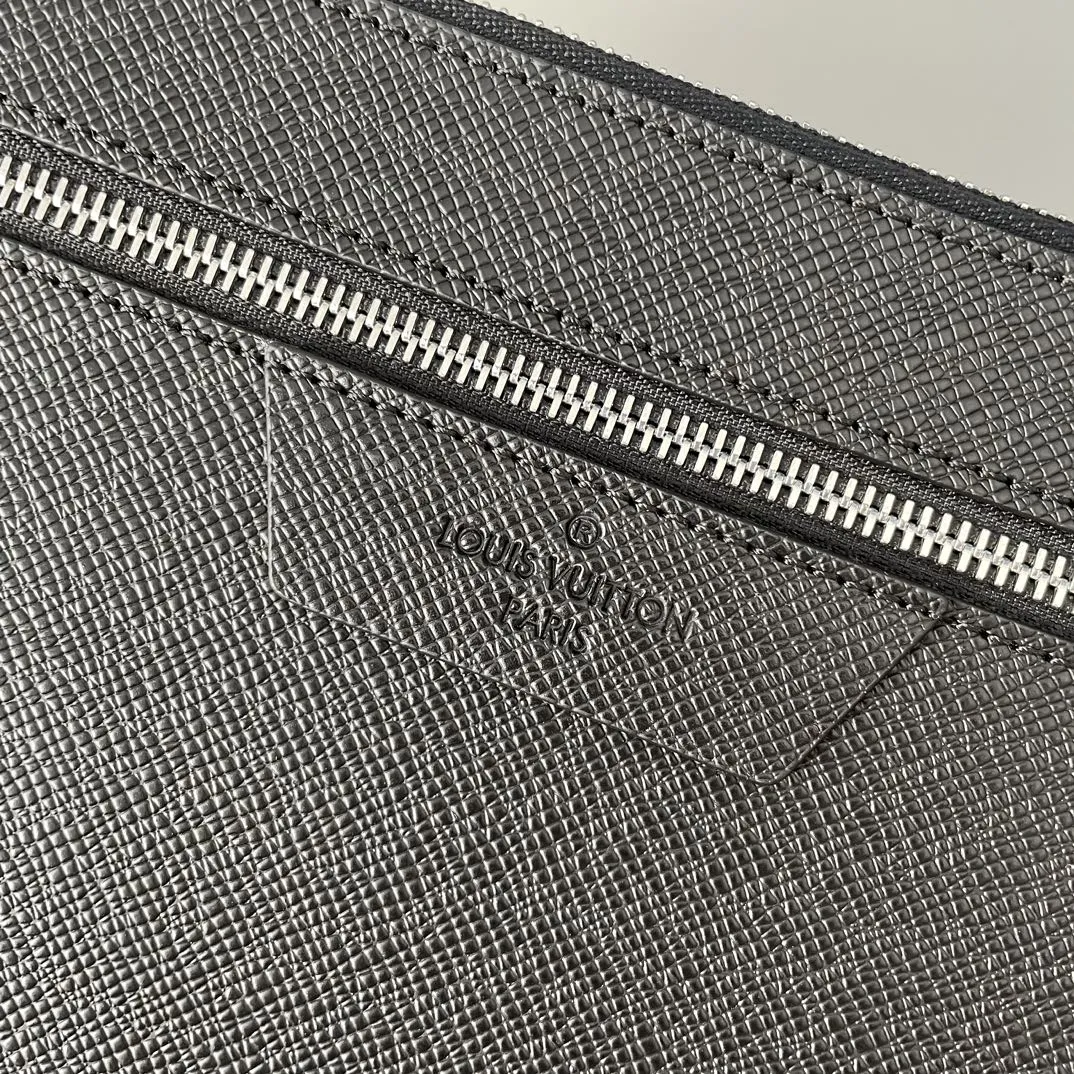 Louis Vuitton Pochette 24H M30965 - Image 8