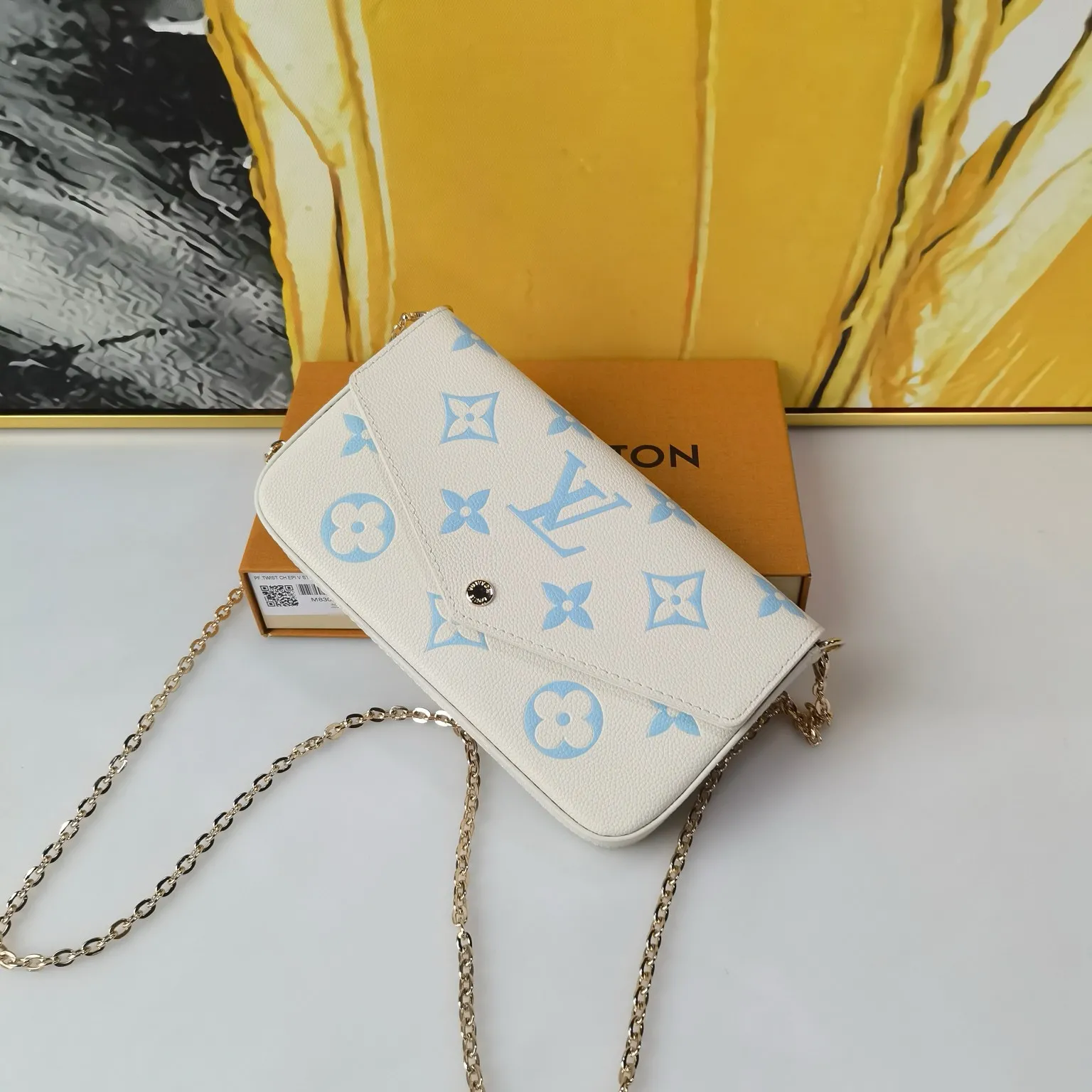Louis Vuitton Pochette Félicie M83025 - Image 5
