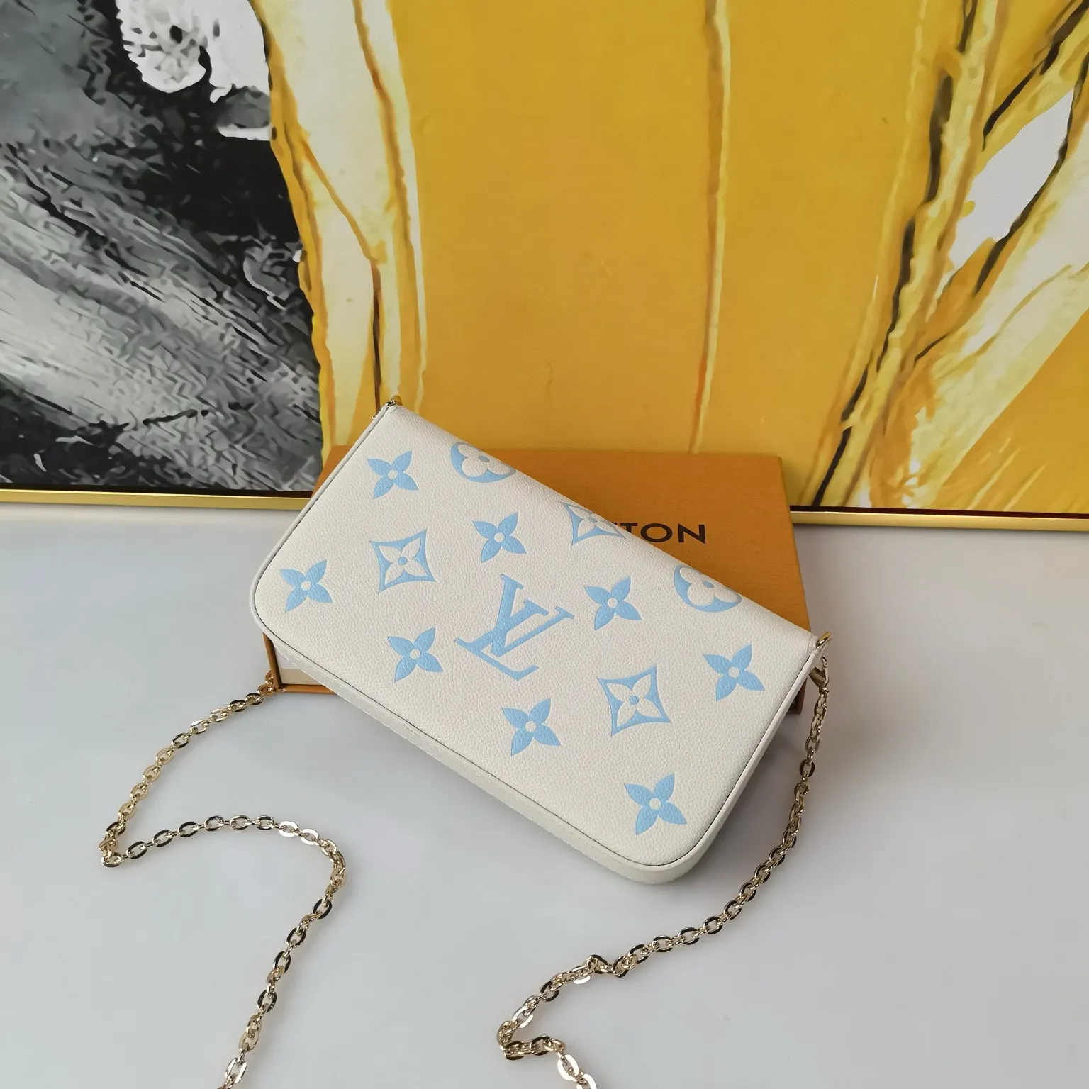 Louis Vuitton Pochette Félicie M83025 - Image 7