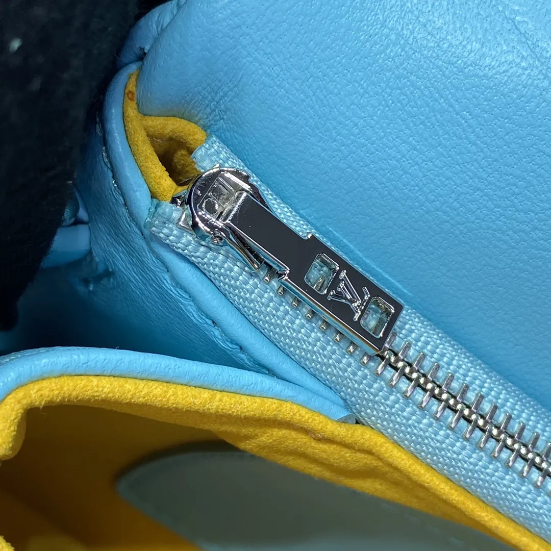 Louis Vuitton Pochette Coussin M80744 - 图片 9