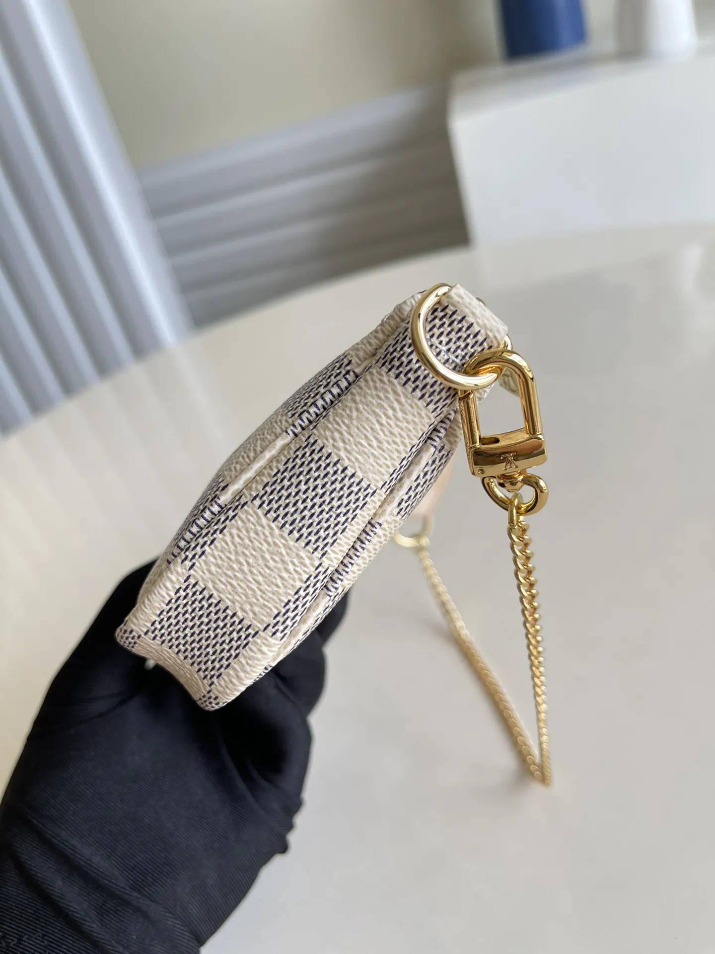 Louis Vuitton Mini Pochette Accessoires M58010 - Image 6