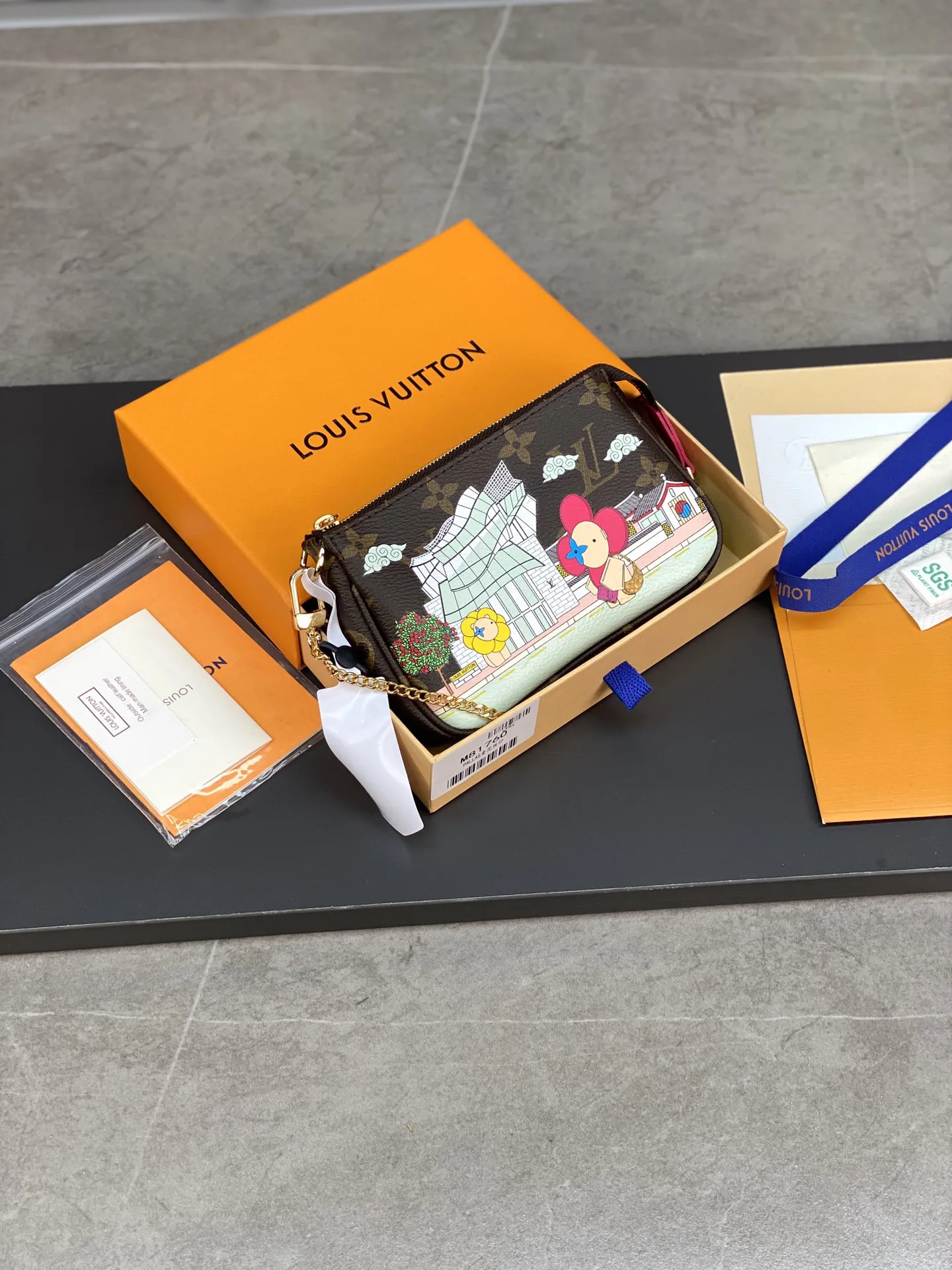 Louis Vuitton Mini Pochette Accessoires M81633 - 图片 3
