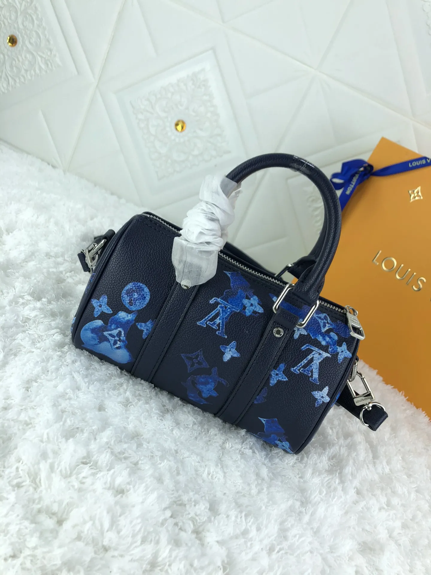 Louis Vuitton Keepall XS M57844 - 图片 4