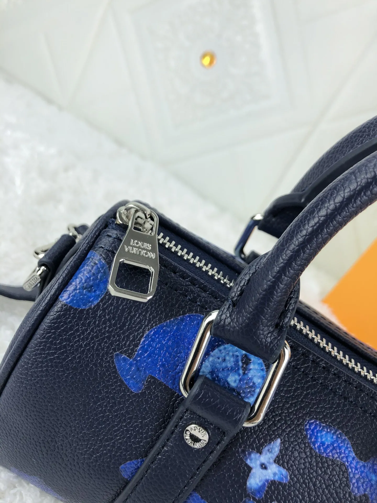 Louis Vuitton Keepall XS M57844 - 图片 7