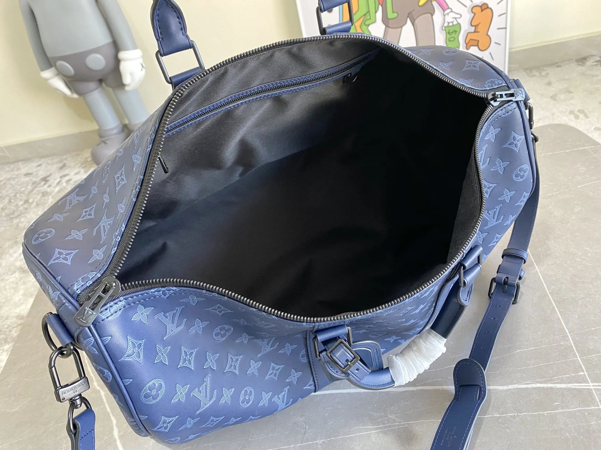 Alternative view of Louis Vuitton Keepall Bandoulière 50 M45731