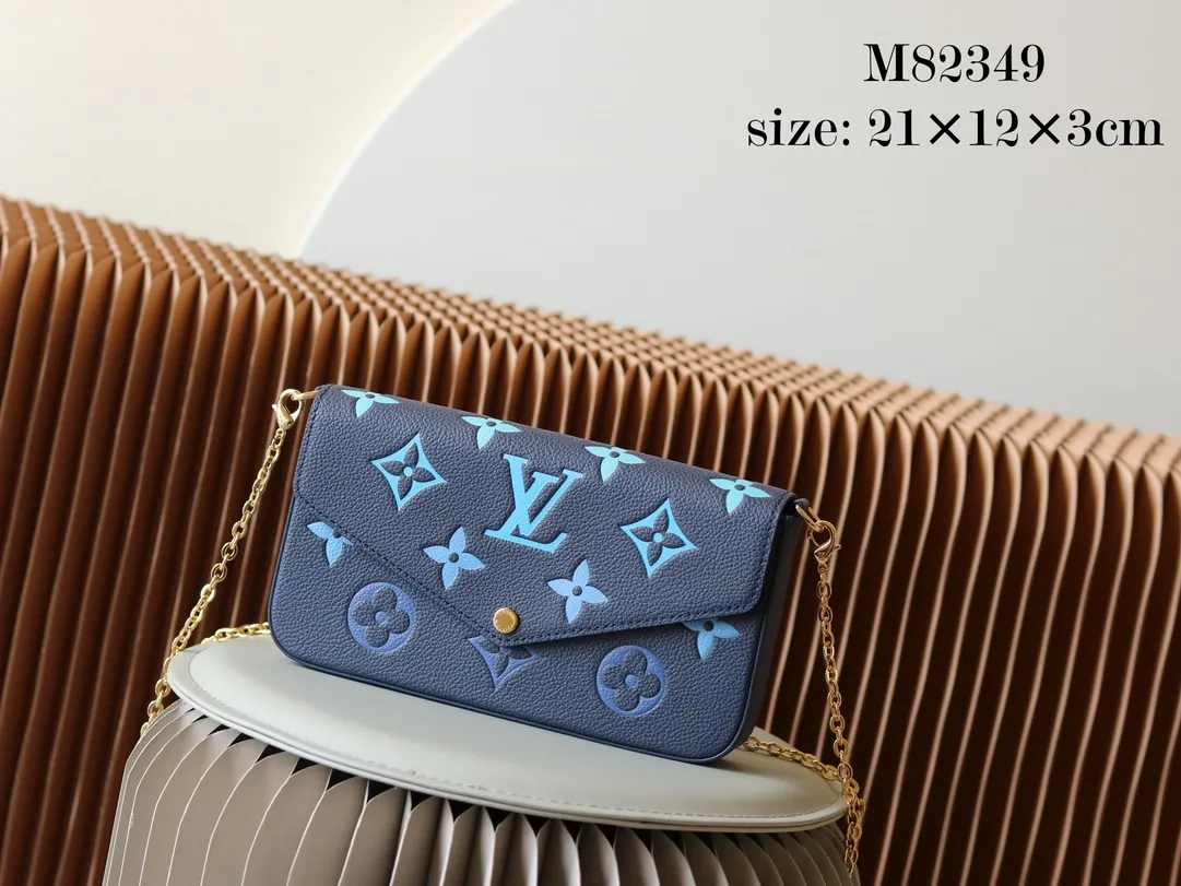 Alternative view of Louis Vuitton Pochette Félicie M82349