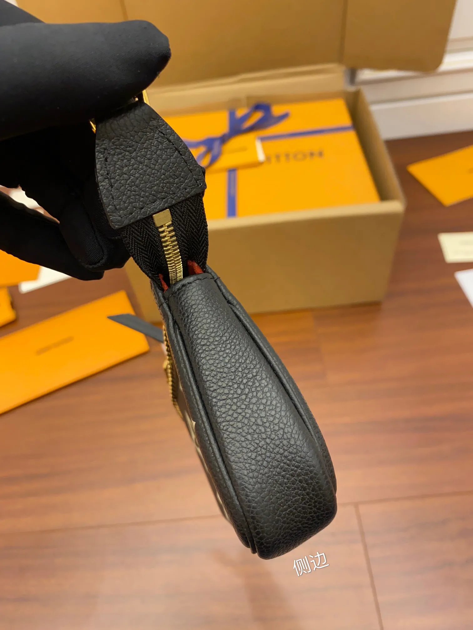 Louis Vuitton Mini Pochette Accessoires M80732 - 图片 9