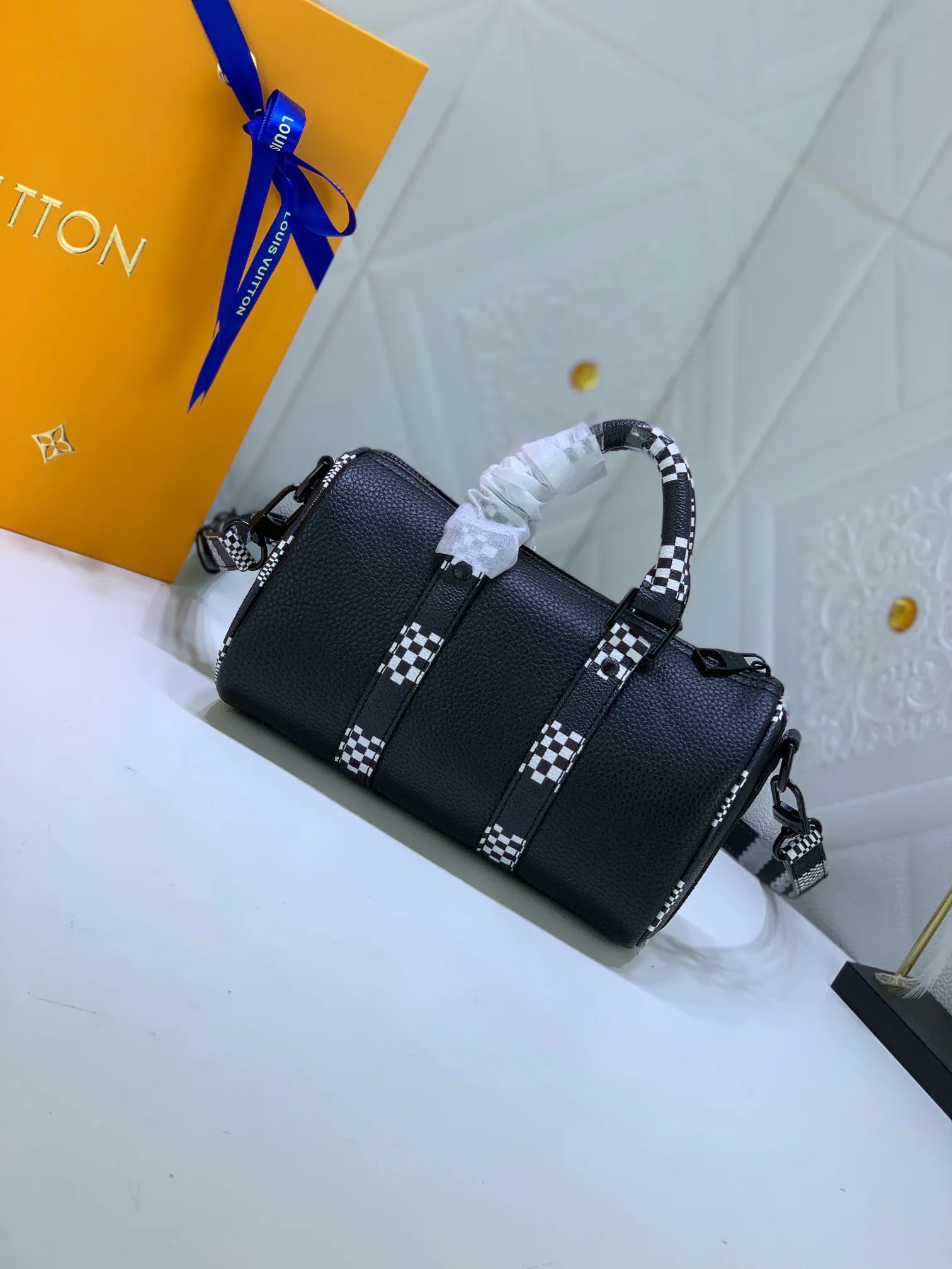 Louis Vuitton Keepall Nano M80202 - Image 5