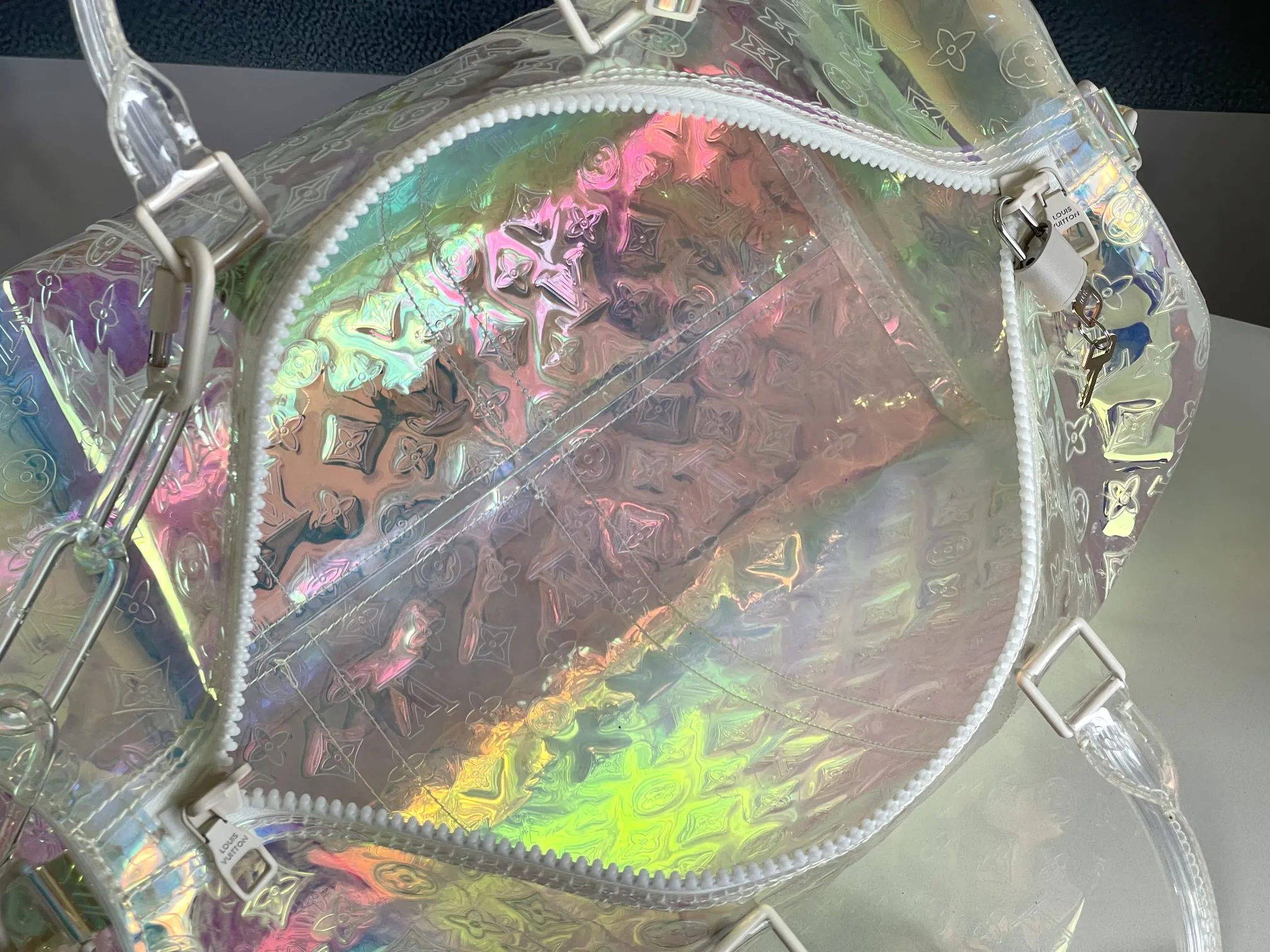 Alternative view of Louis Vuitton Keepall Bandoulière 50 M53271
