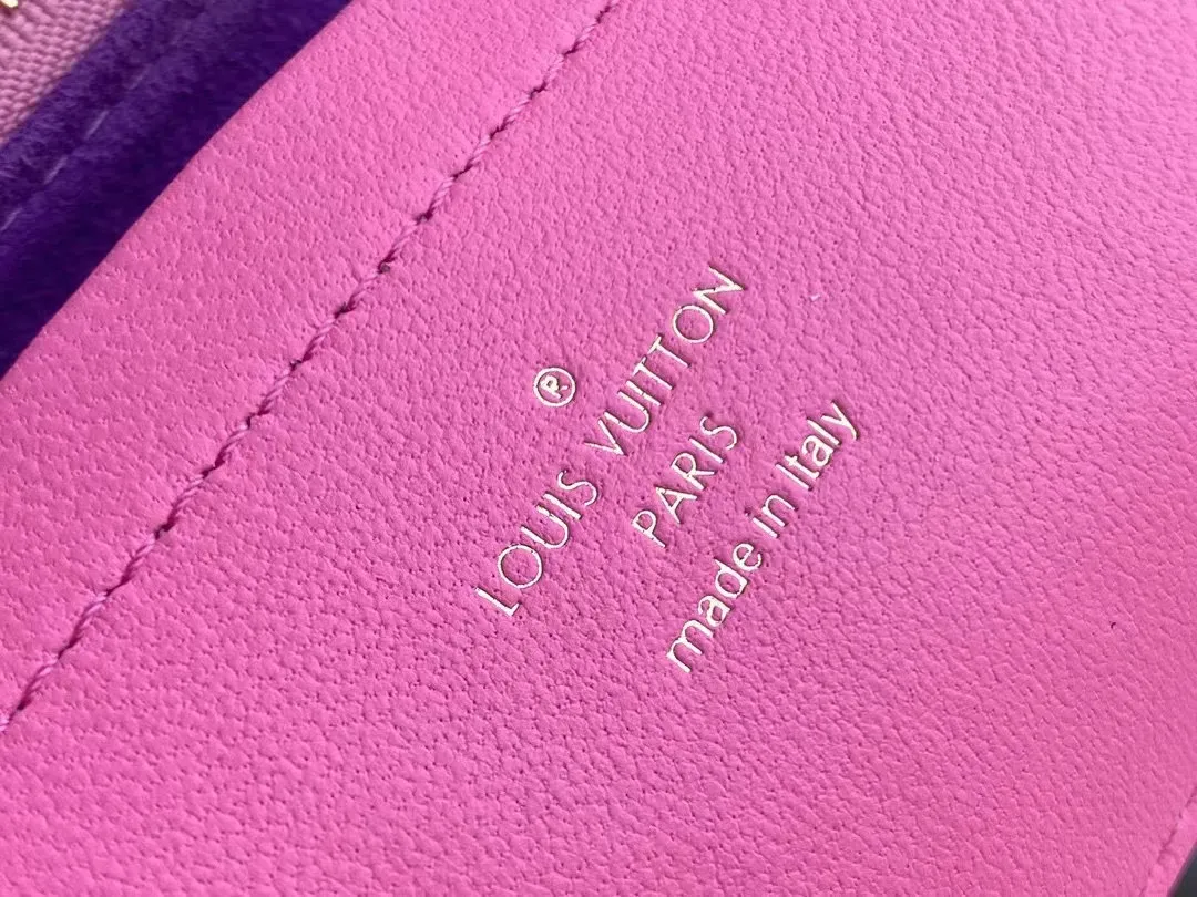 Louis Vuitton Pochette Coussin M80745 - Image 10