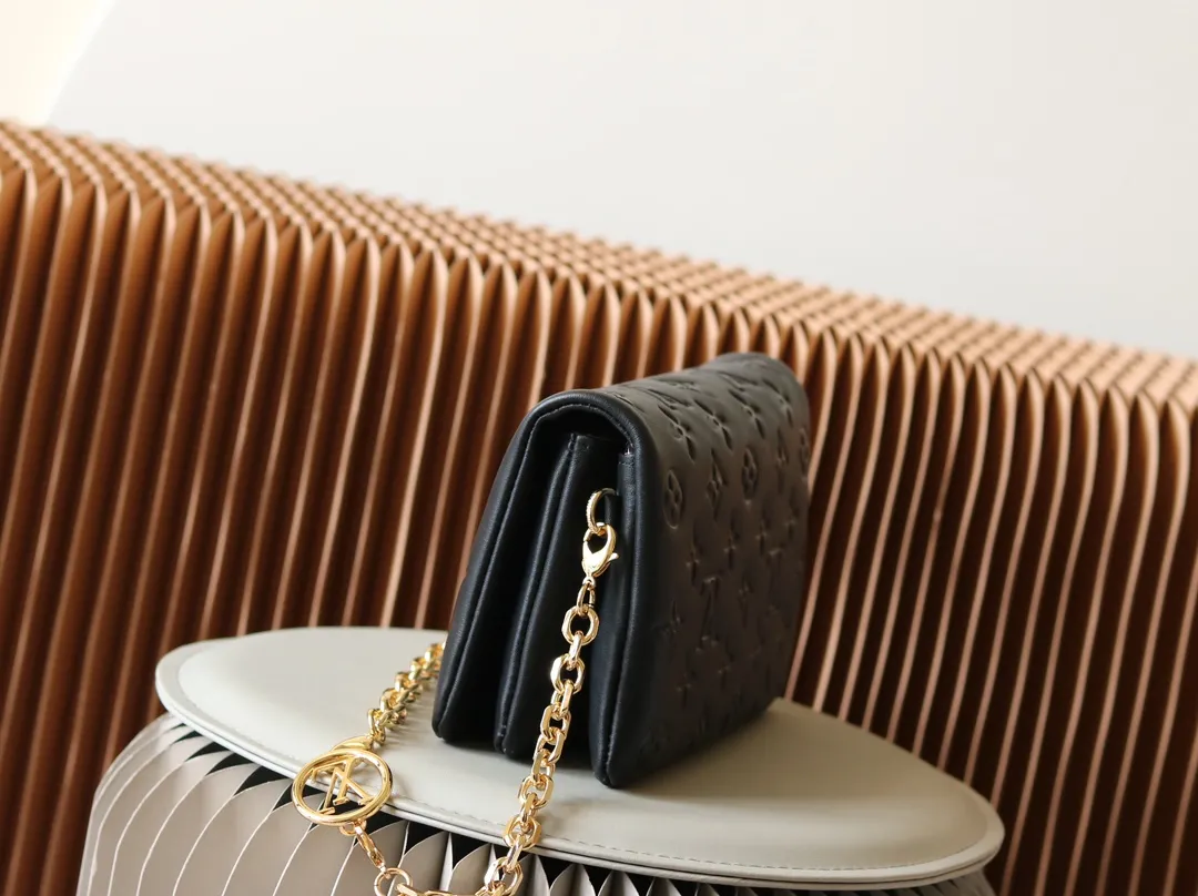 Louis Vuitton Pochette Coussin M80742 - 图片 4