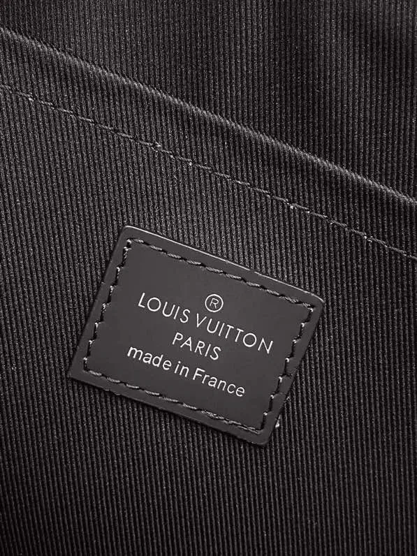 Louis Vuitton Pochette Apollo M62291 - Image 10