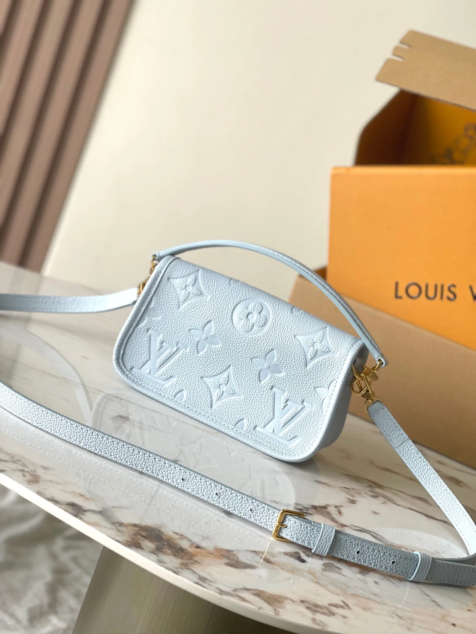 Louis Vuitton Nano Diane M83592 - 图片 5