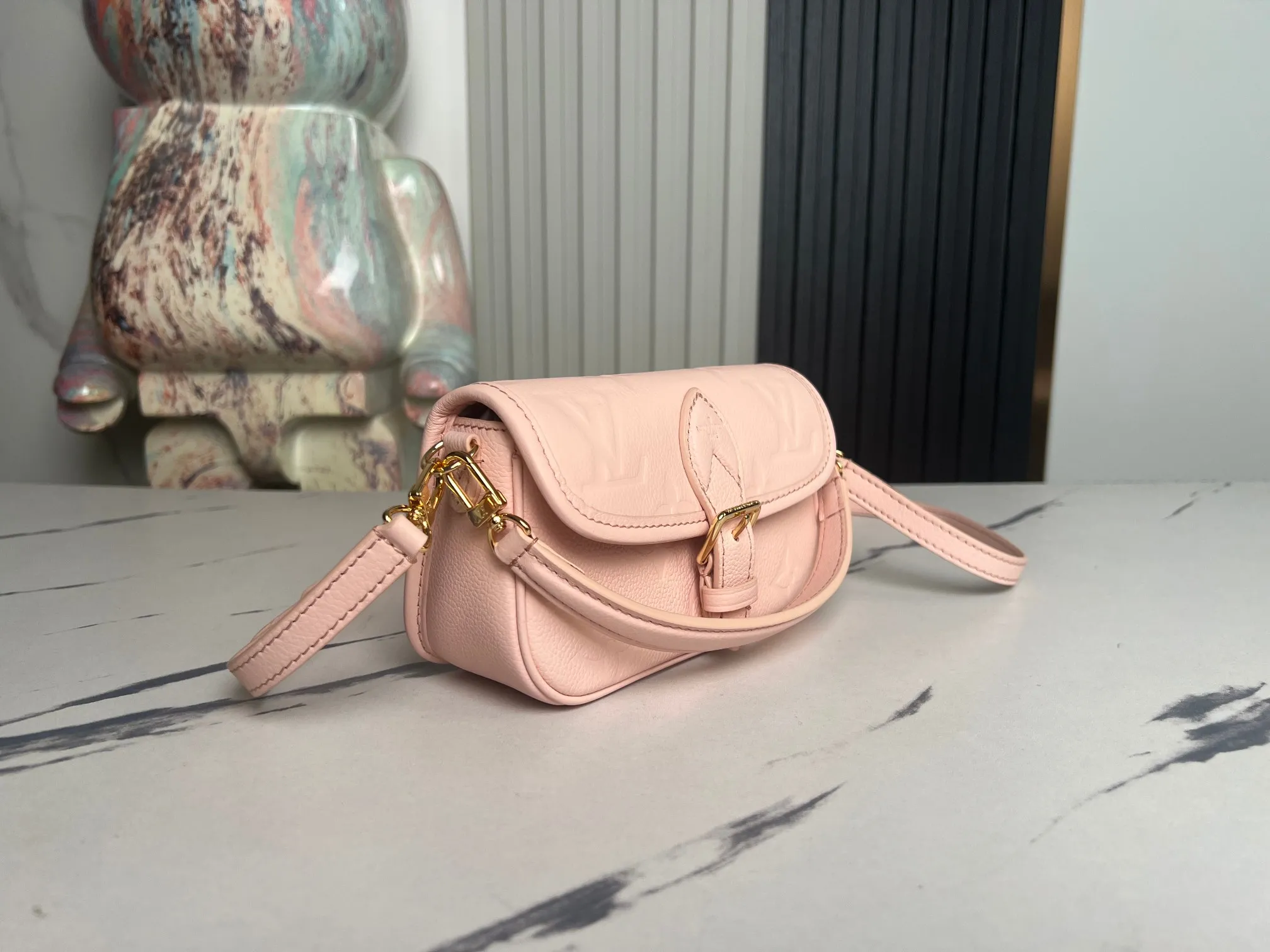 Louis Vuitton Nano Diane M83566 - 图片 4